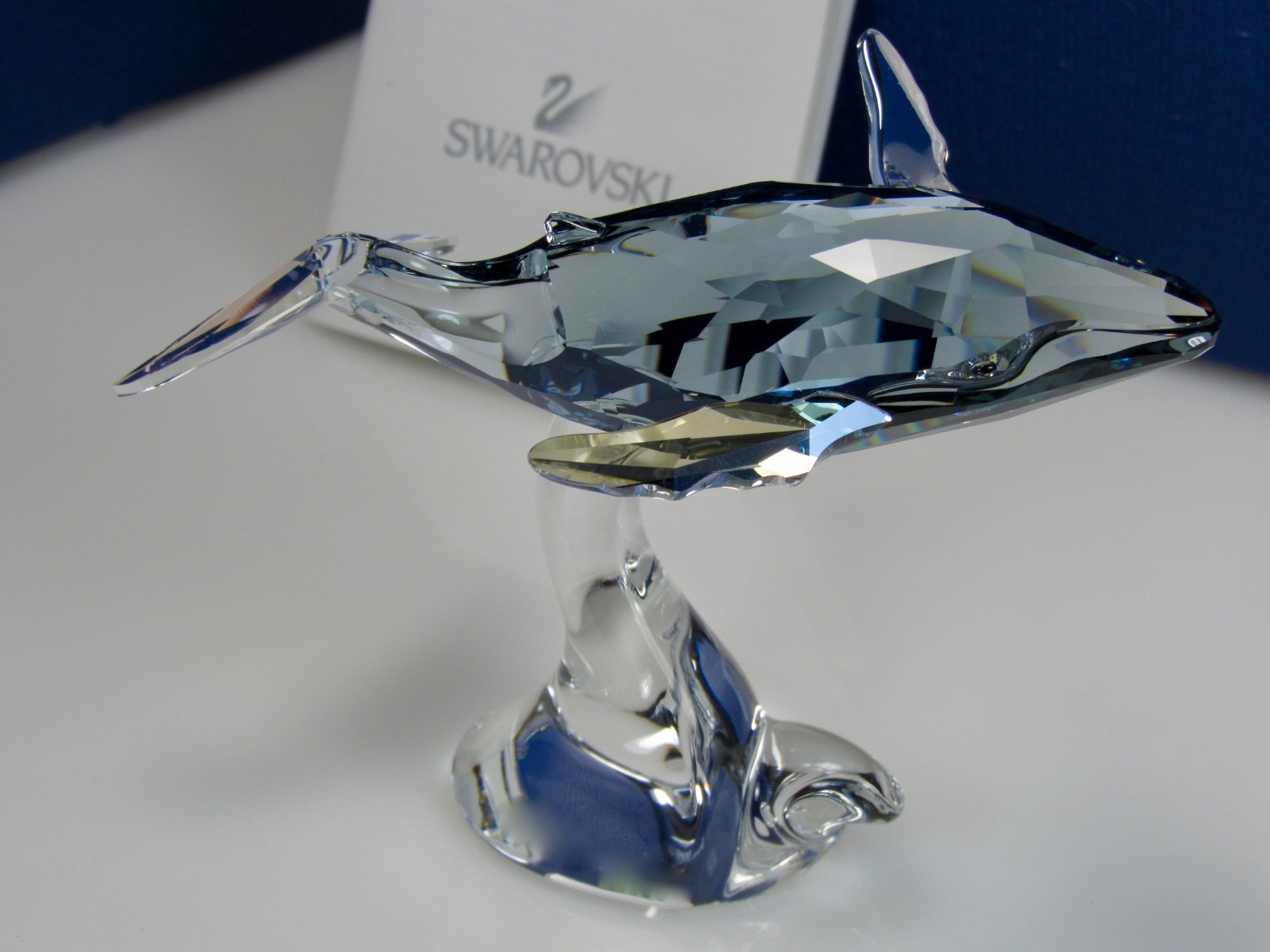 Swarovski SCS Annual Edition Young Whale 2012 MIB #1096741