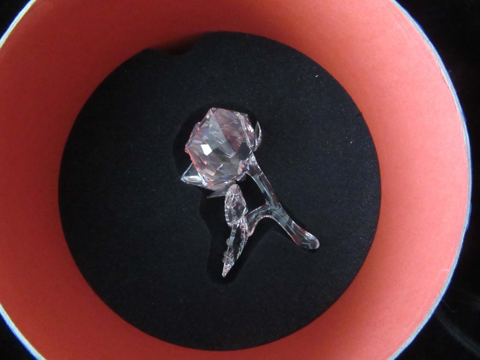 SWAROVSKI #174956 a Rose in clear crystal 2004 in the original SWAROVSKI box.