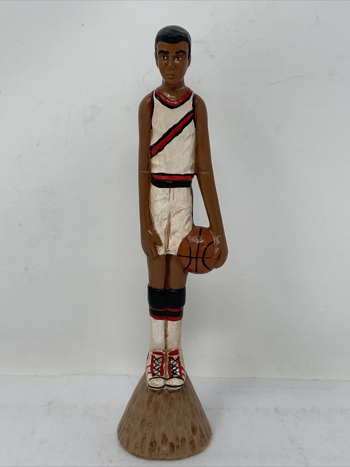 1992 1995 Scioto Skinny Pencil Folk Art Ceramic Basketball Player Signed Sandi