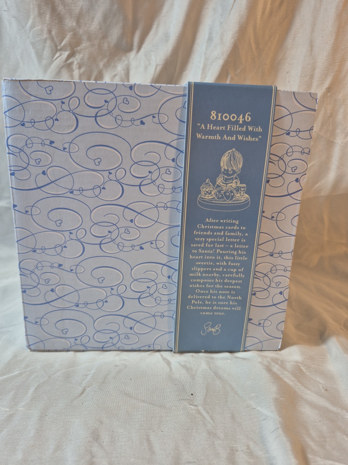 Precious Moments “A Heart Filled With Warmth And Wishes” 810046