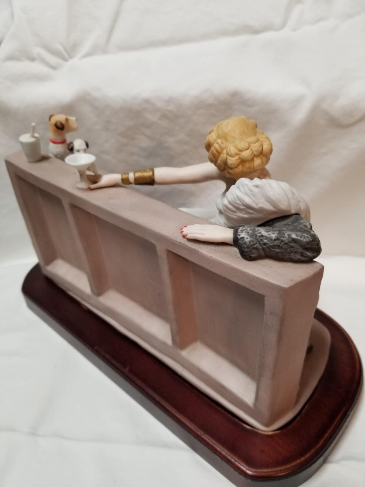 Louis Icart “Le Cocktail” 1932 #1554 of 10,000 Figurine Heirloom Traditions
