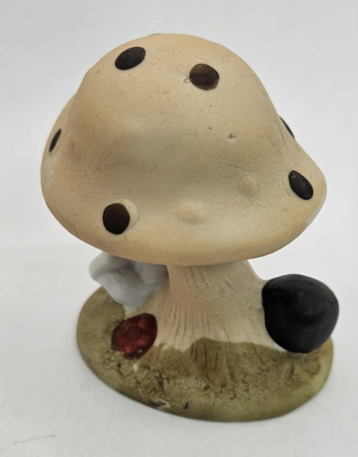 VTG Mushroom and Rabbit Ceramic Figurine