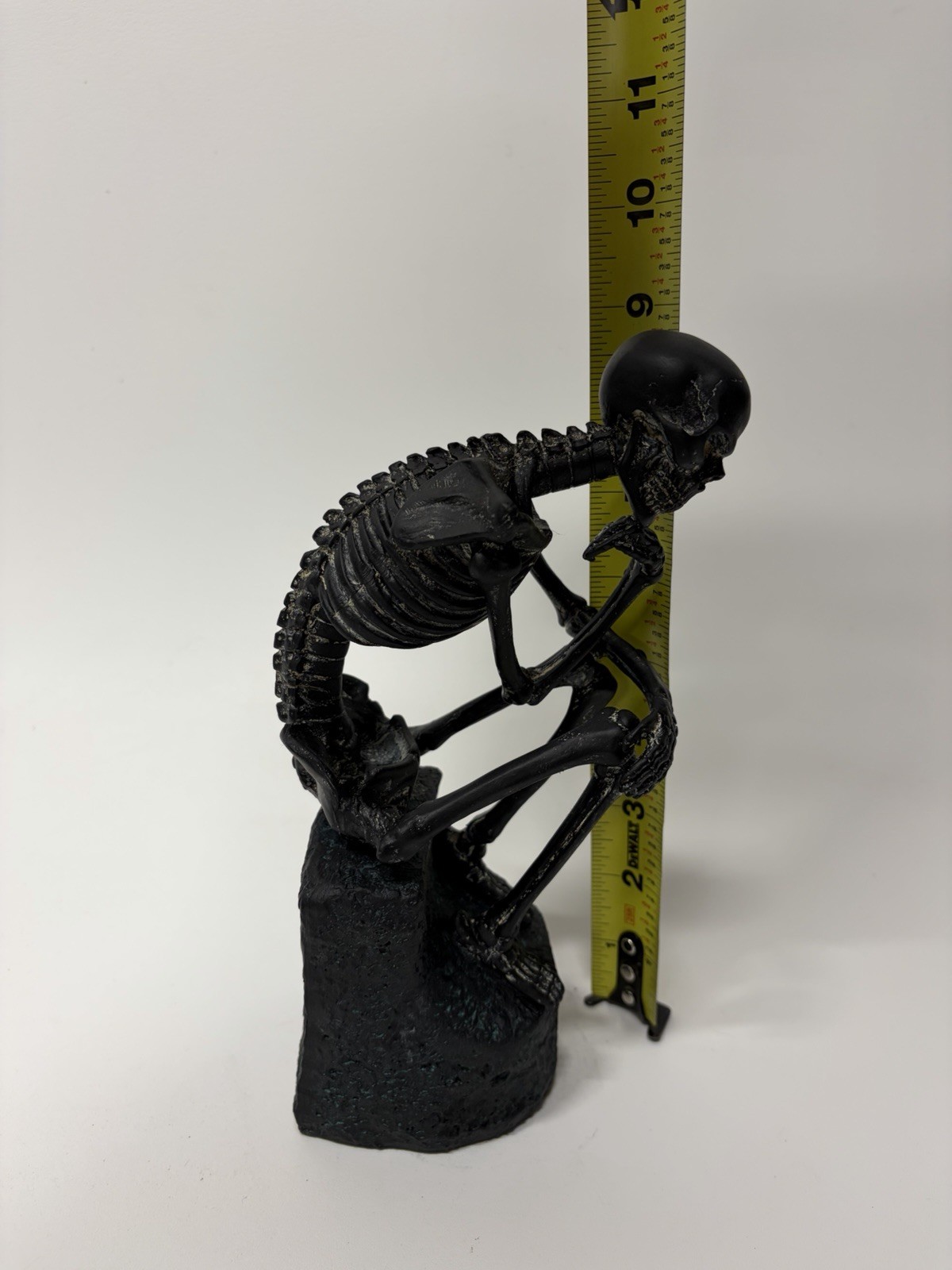 The Thinker Skeleton Home Decor Sculpture Thinking Man Black Rock W/ Tags