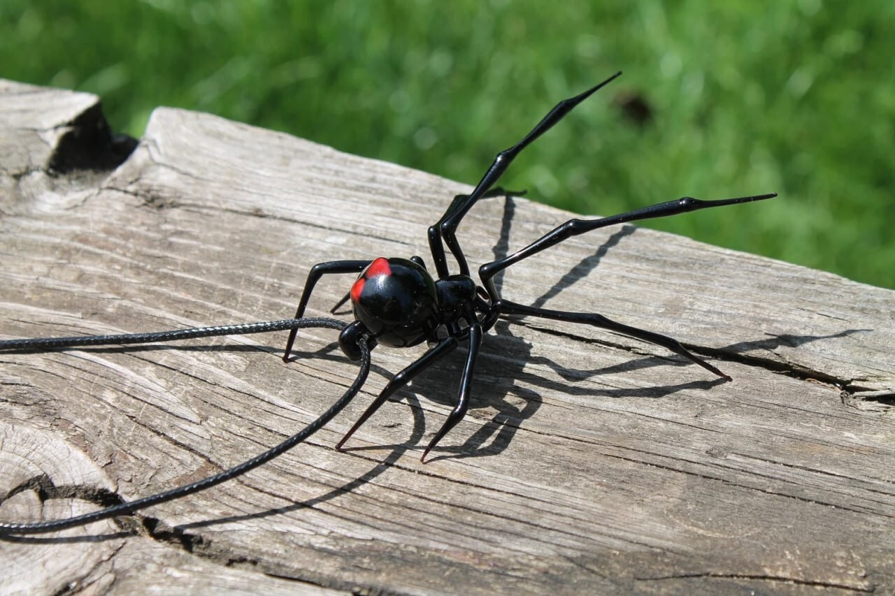Spider Black Widow, pendant Blown glass Spider,Hanging Spider Black Widow,