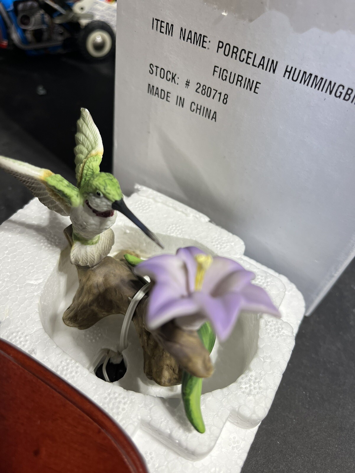 PorcelionHummingbird Figurine