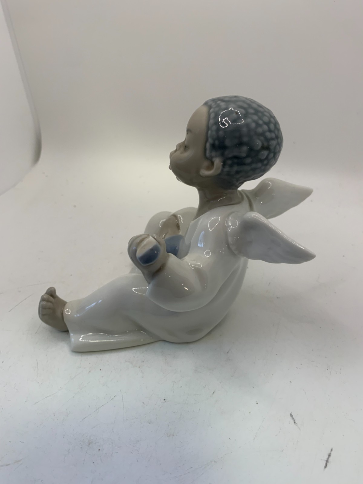 Lladro Black Legacy Collection Matte Black Angel Playing Lute #4537