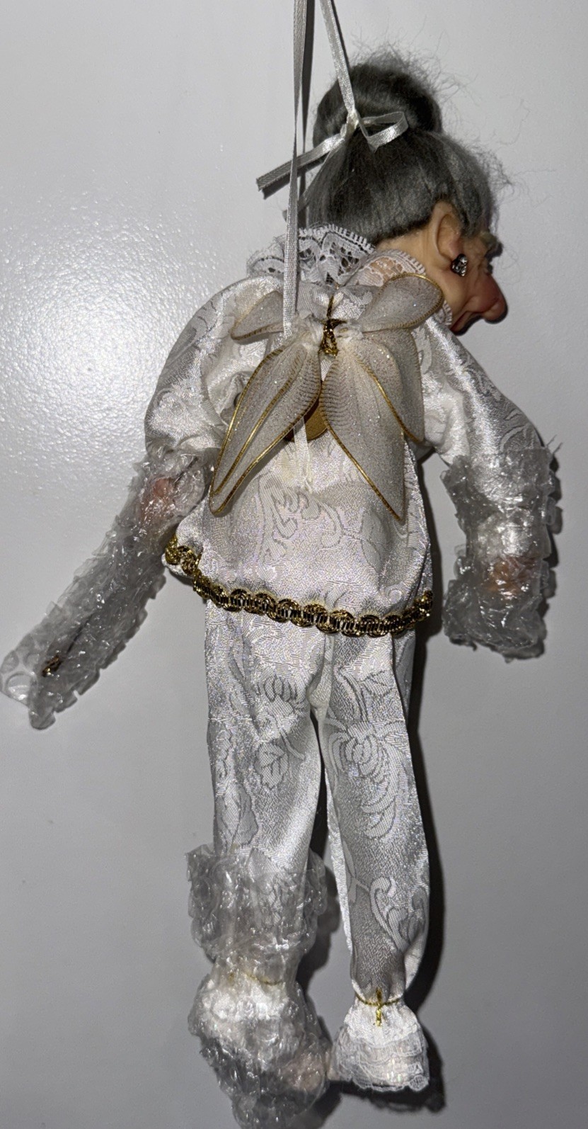 Jacqueline Kent 2002 Fairy Godmother April’s Diamond Innocence Ornament #345104