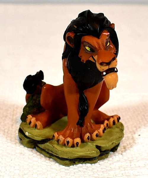 “SCAR” Figurine, The Lion King, Sculpted, Retired, Licensed by Disney/Enesco