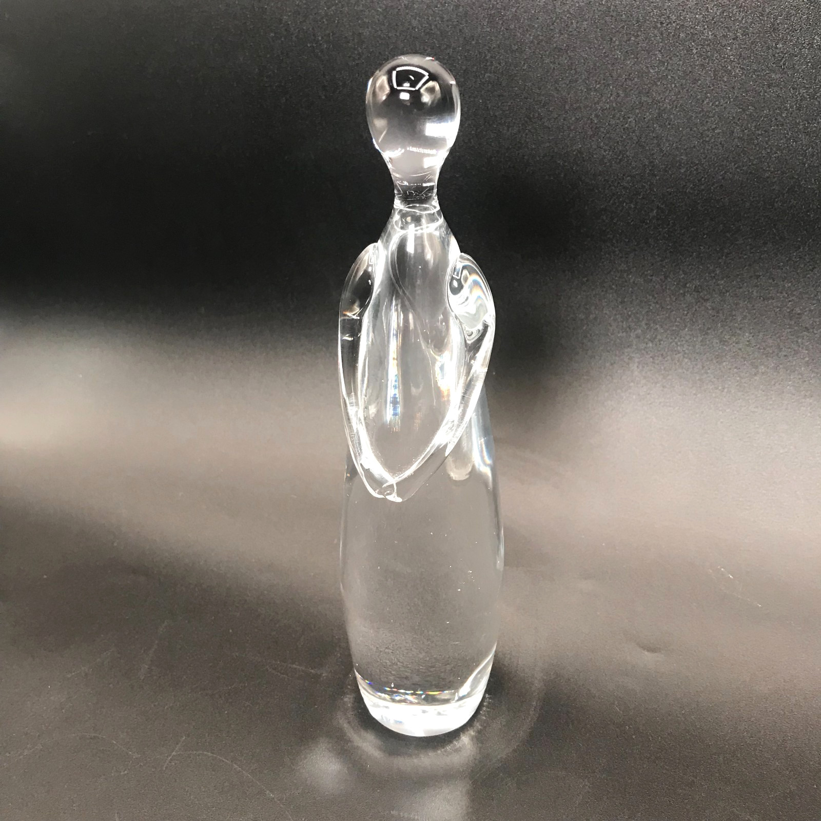 Vintage Royal Krona Sweden Art Crystal Woman Figurine 8.25″ – Artist Signed
