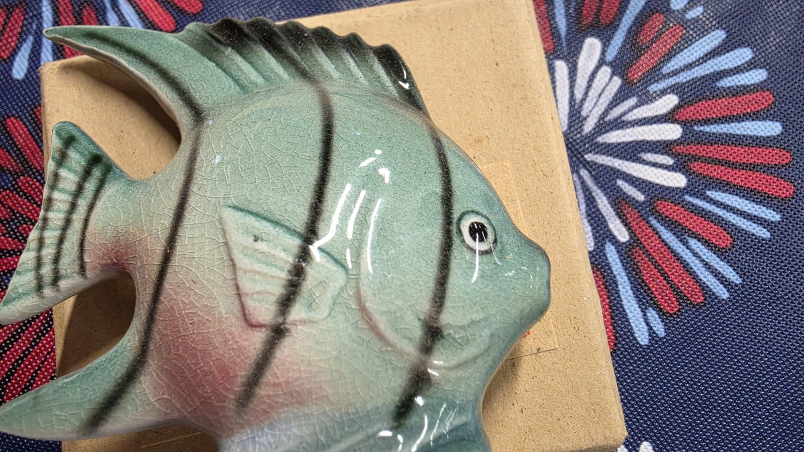 Mid-Century Green Glazed Ceramic Fish Salt and Pepper Shaker Set, Made in Japan