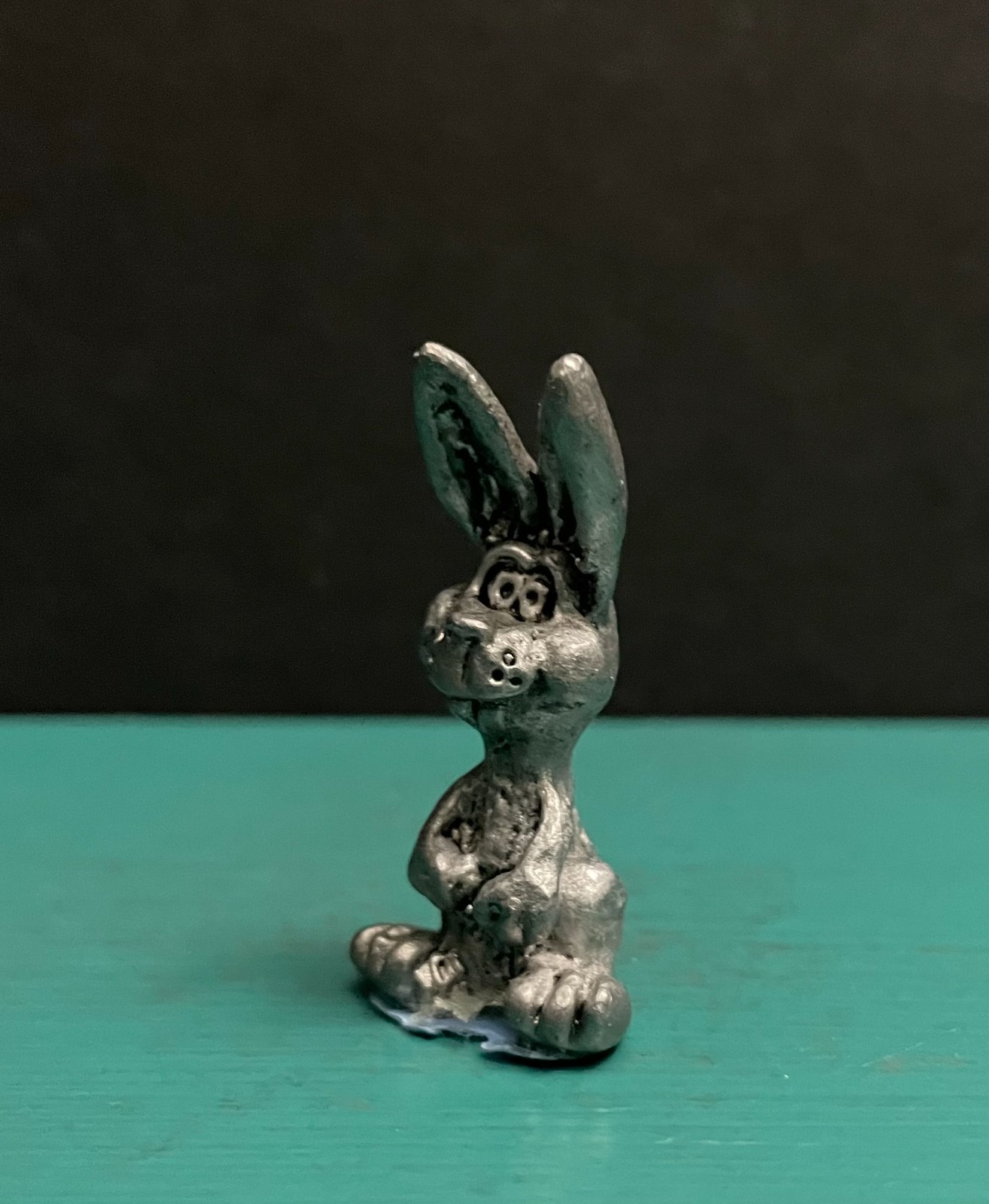 Michael Ricker Pewter Peewee Bunny Rabbit Animal Wildlife Diorama Art Figurine
