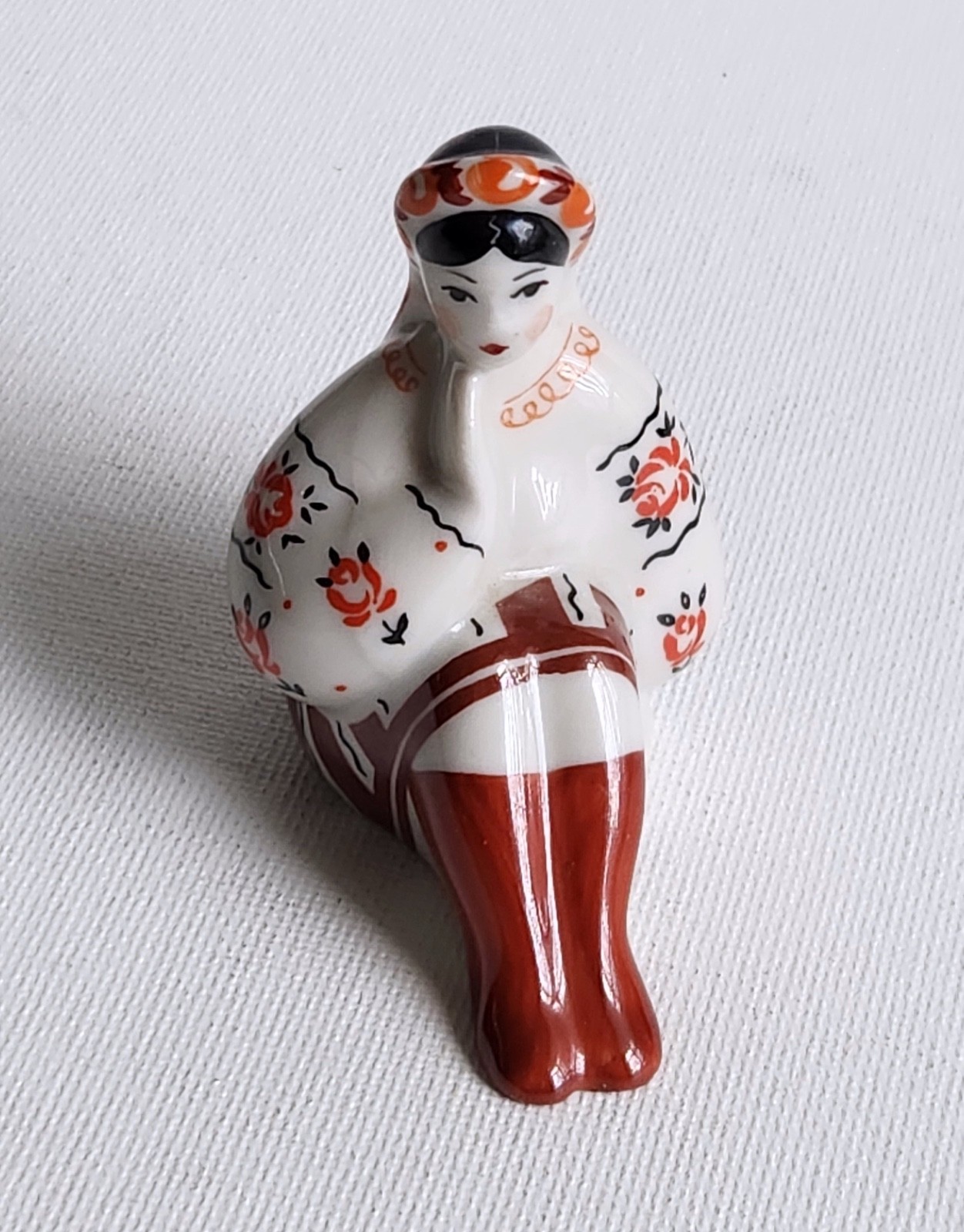 Vintage Porcelain Figurine Traditional Ukrainian Girl Kiev USSR