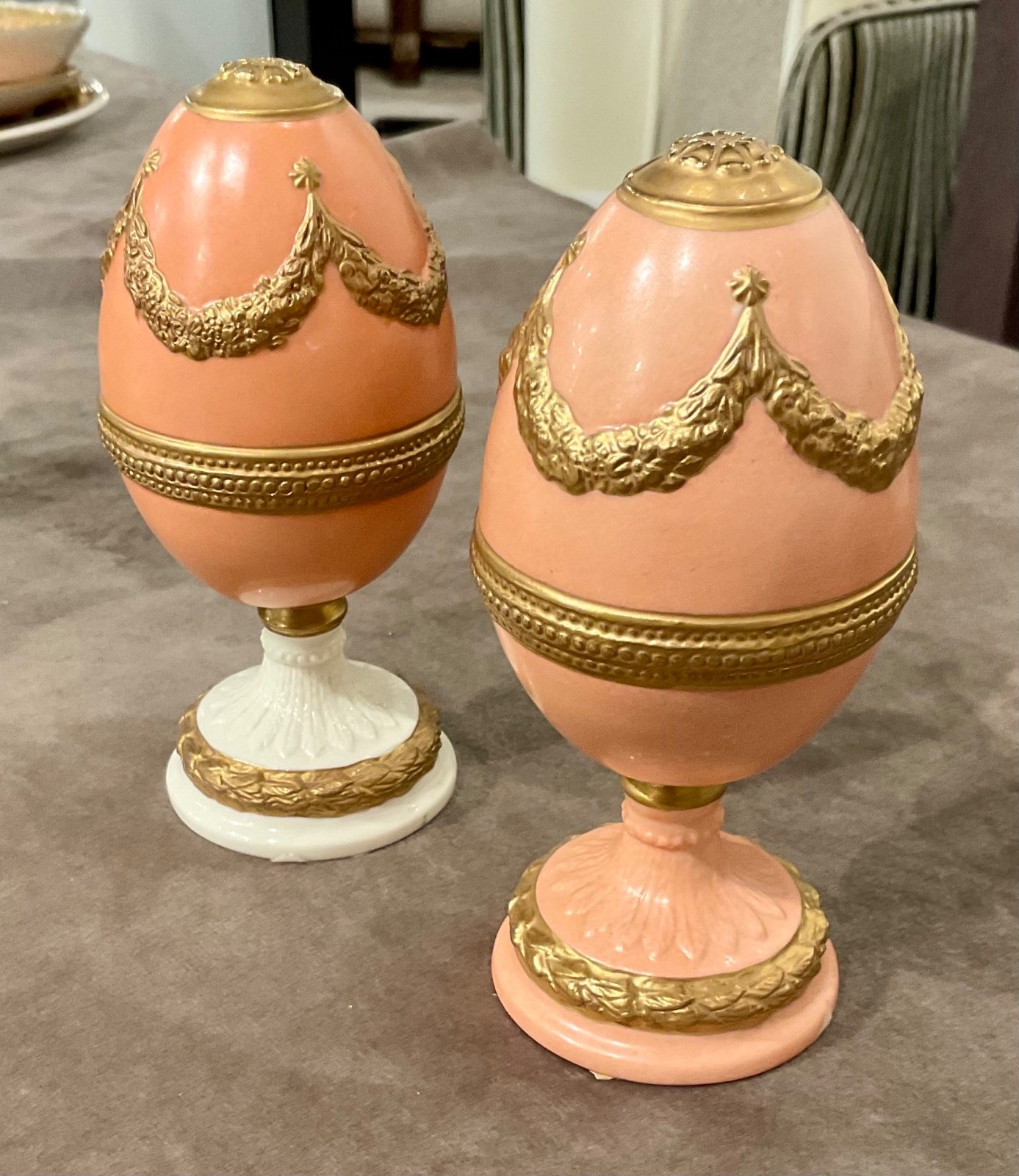 Agostinelli Italy Porcelain Pedestal Eggs Pink Gold Neoclassical Pair 5″ Mint