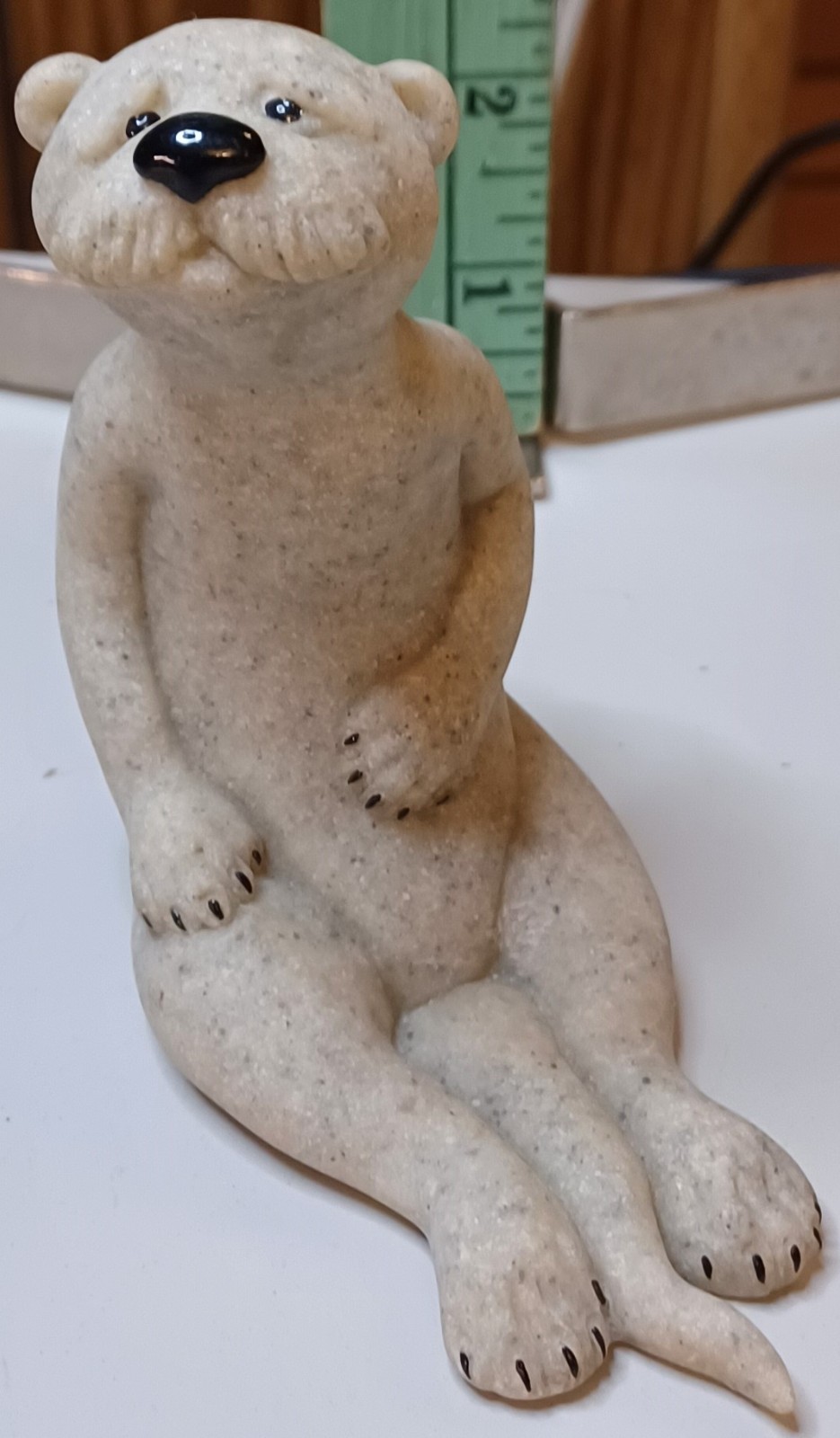 Quarry Critters Otis the Otter Figure Home Art Decor Figurine