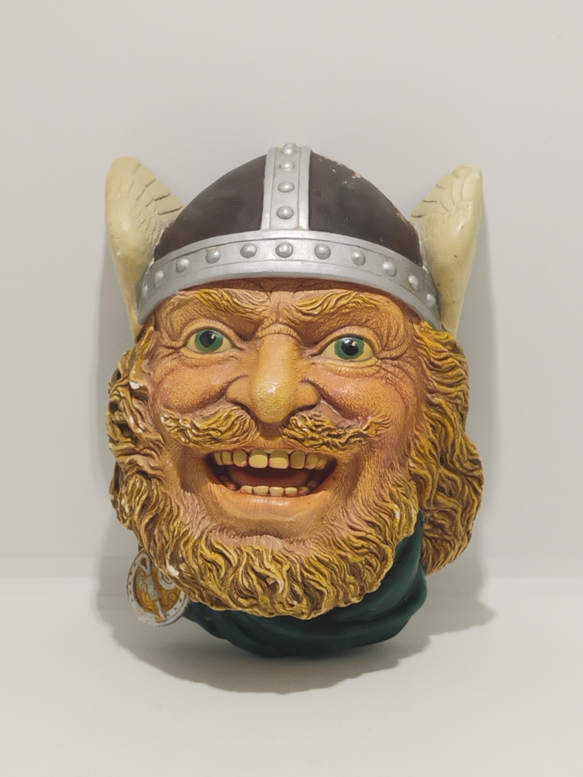 Vintage Norse Viking Legend Products 6″ Chalkware Head Britain 80s Scandinavian