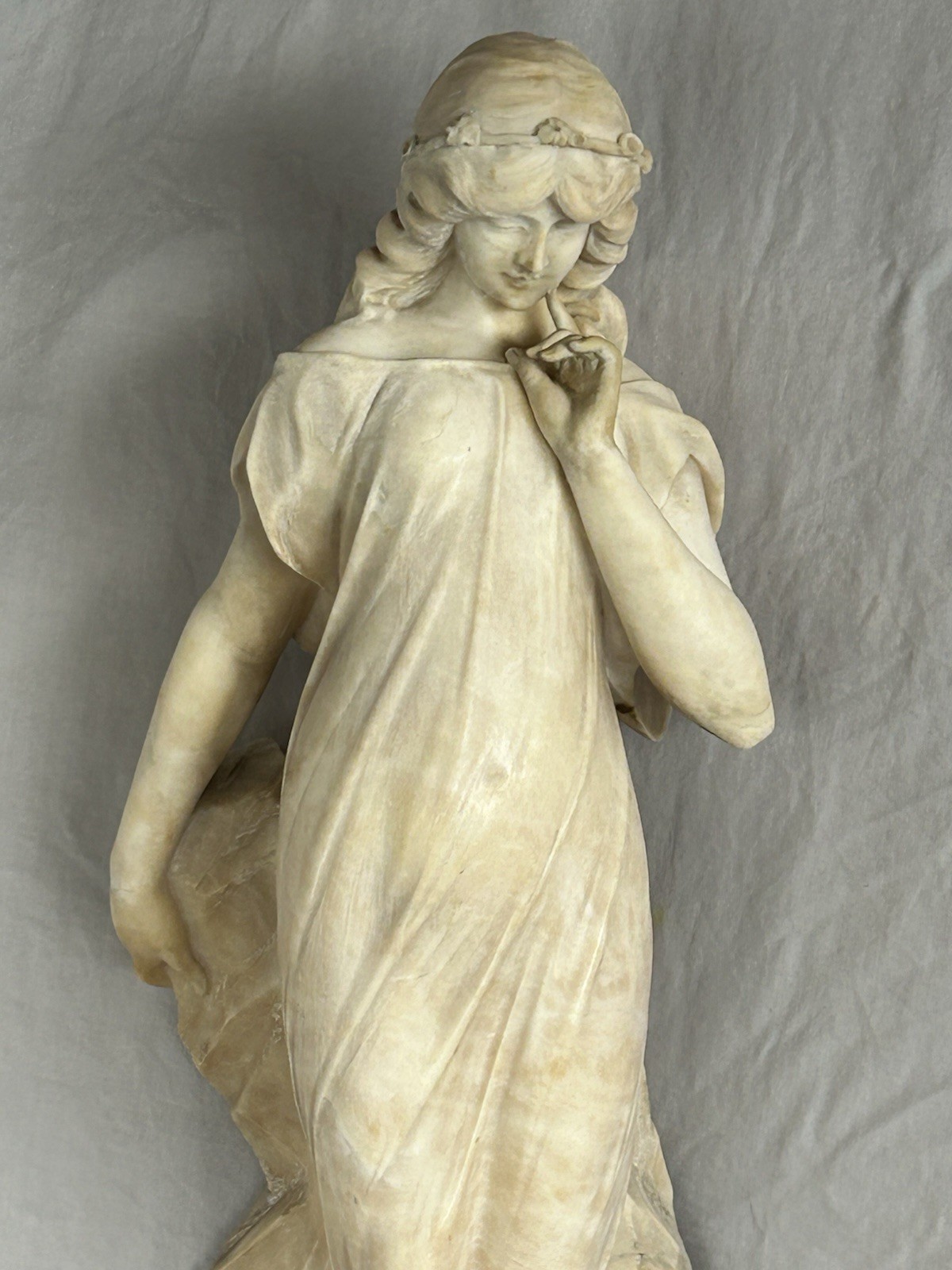 MID 20TH CENTURY ITALIAN MARBLE / ALABASTER SCULPTURE OF A MAIDEN 27″ TALL