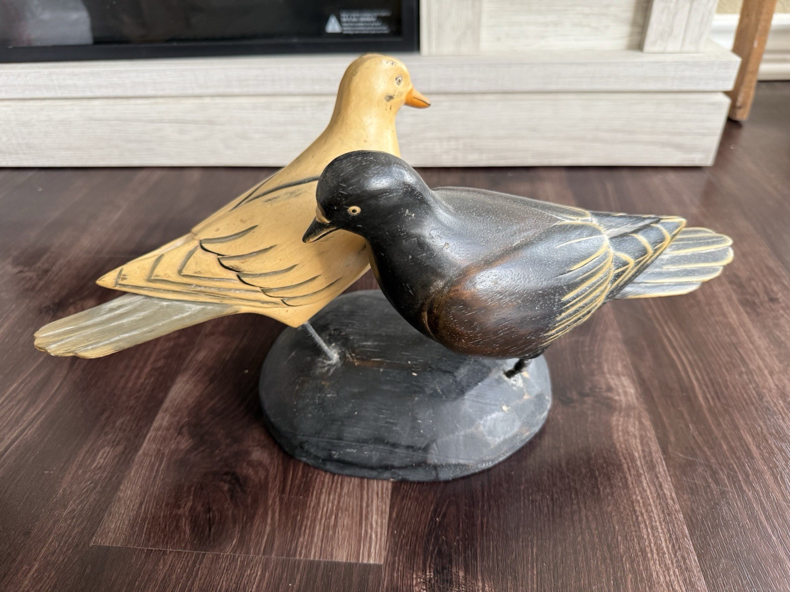 Hand Carved Wooden Painted Pair Of Pigeons 15” Folk Art Outsider