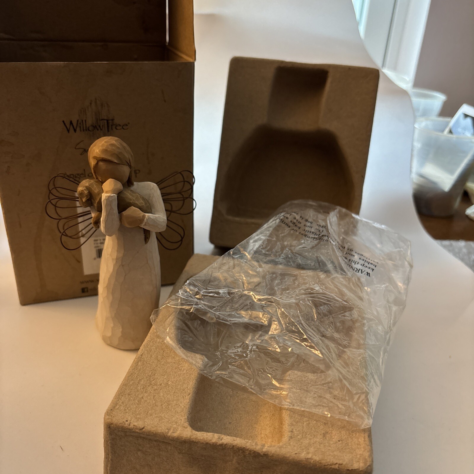 Demdaco Willow Tree Angels Angel Of Friendship – Boxed 8530174 Free Shipping