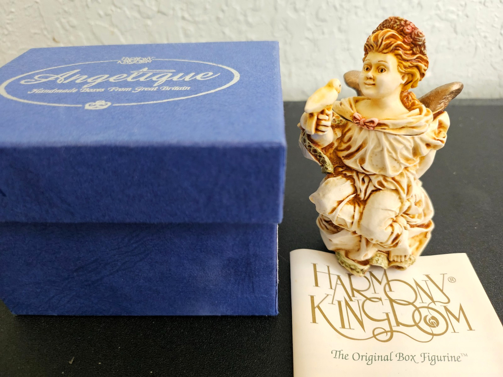 LA GARDIENNE ANGELIQUE HARMONY KINGDOM ANGEL TRINKET BOX FIGURINE