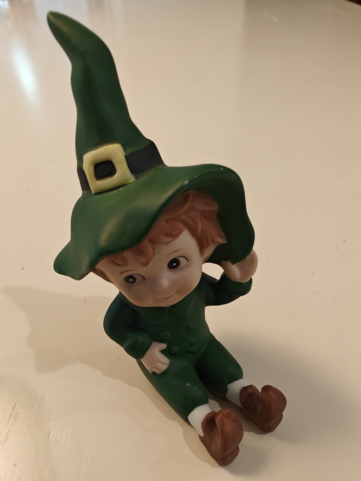 Lefton Ceramic Pixie Elf Leprechaun Irish Figurine Hat with Tag Vtg Collectible