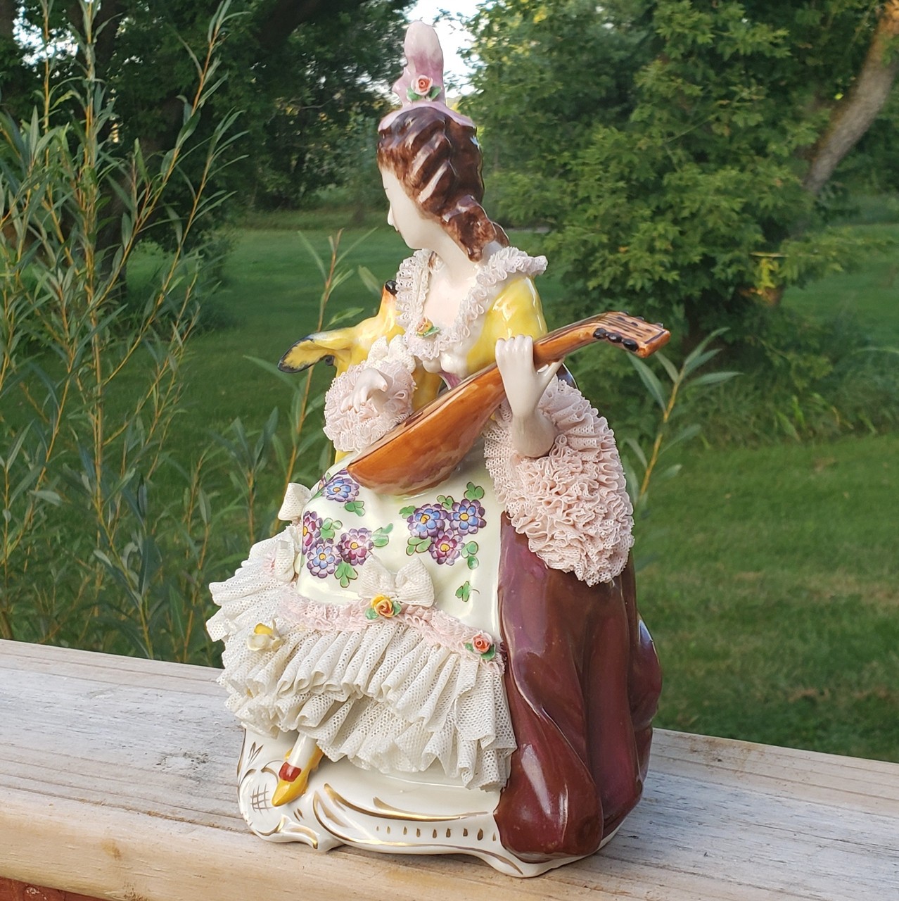 Vtg Dresden Porcelain Lace Woman Lady Parrot Bird Mandolin Figurine 9 5/8″