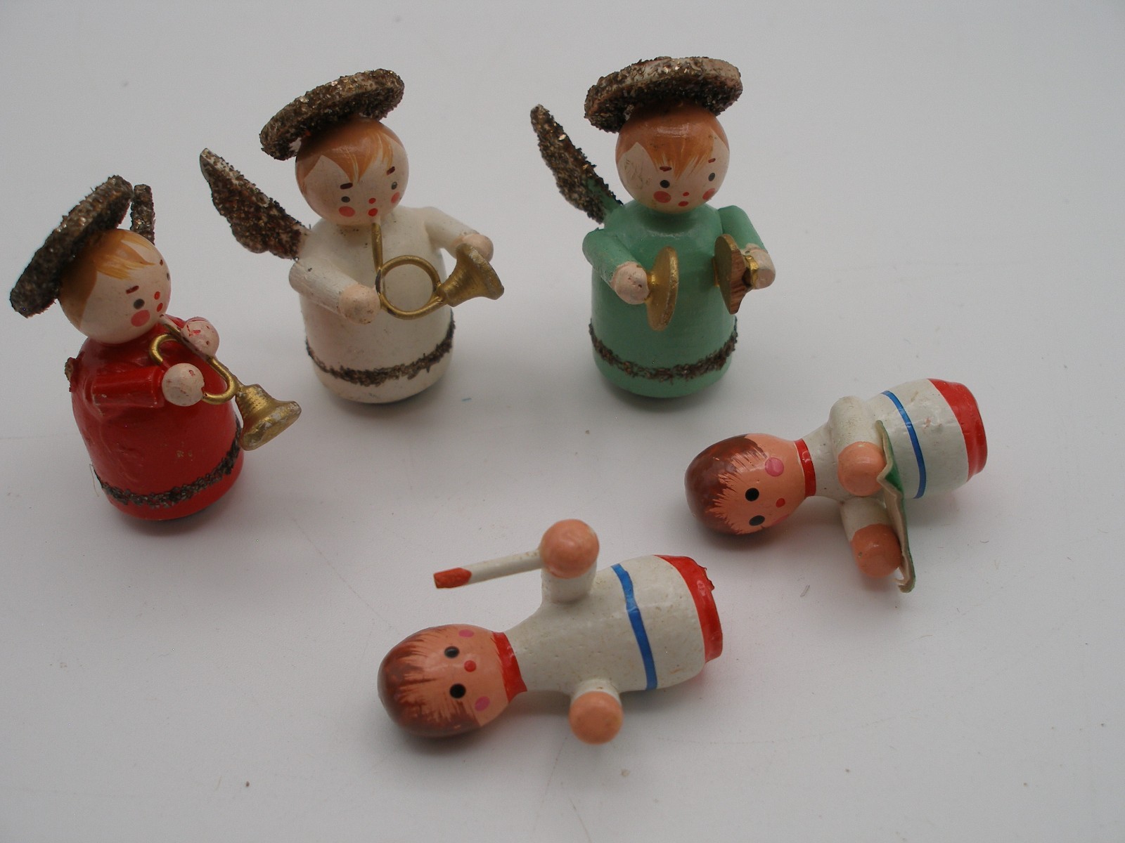 Vintage Wooden Minature Angels Lot Of 5, some italy, L3