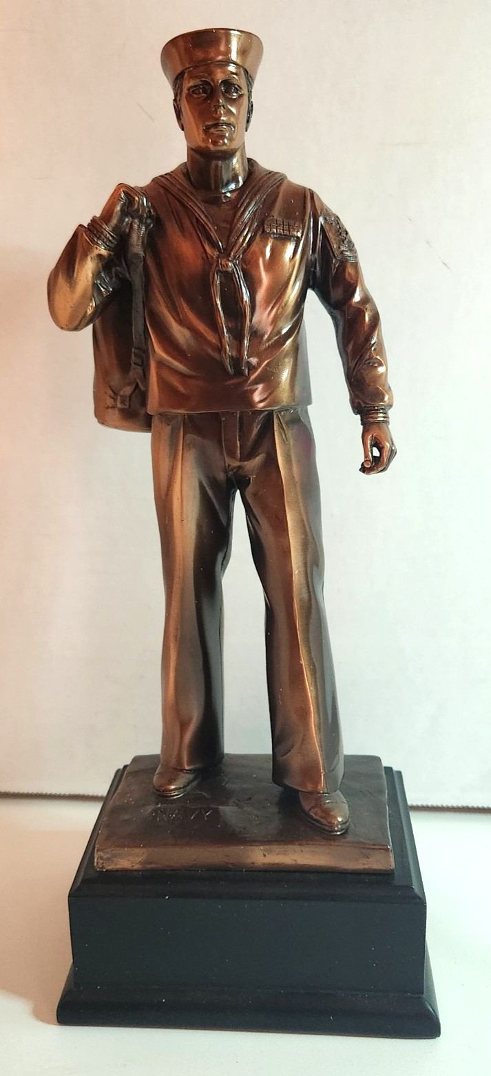 Patriotic Men Of Duty Homecoming Decorated Navy Sailor In Uniform Statue ~11.5″H