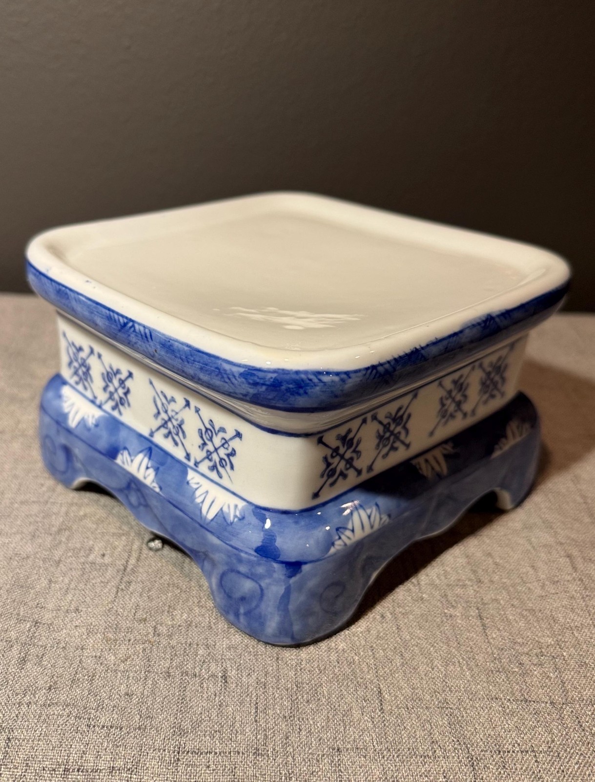 Ceramic Porcelain handpainted square pedestal stand- blue white vintage