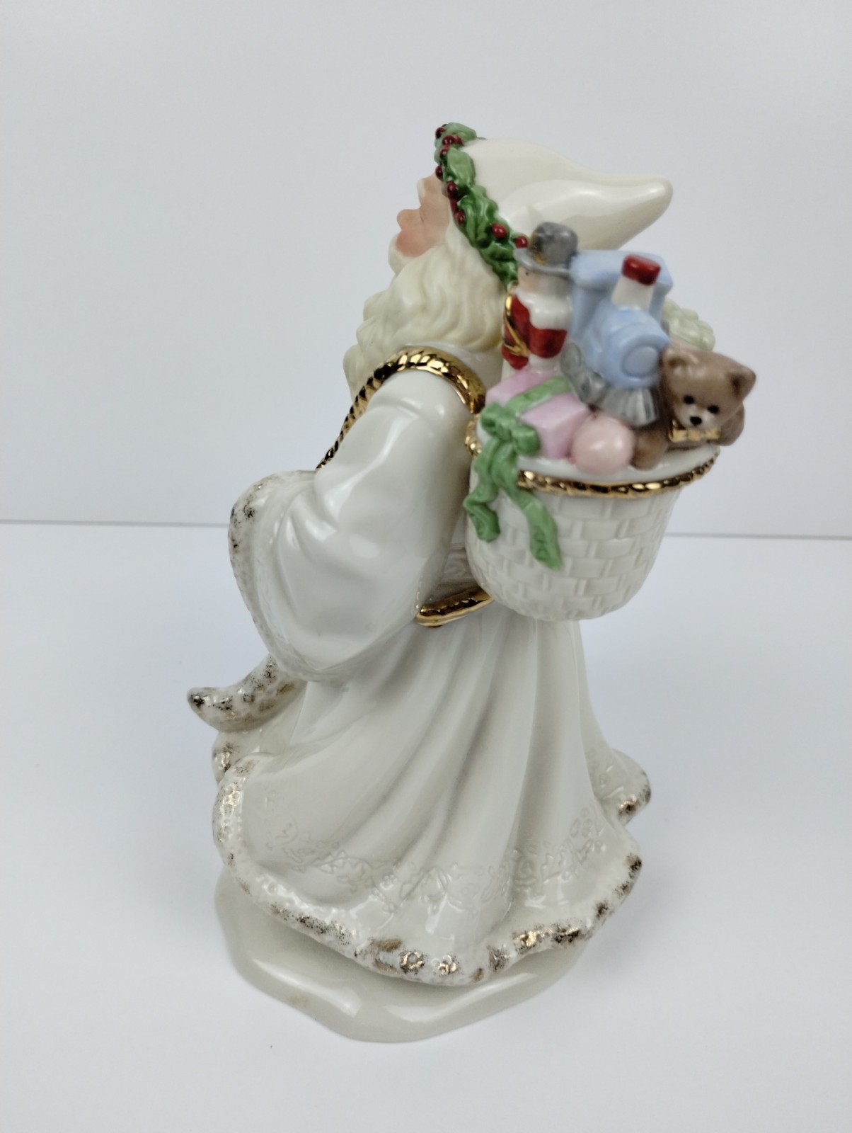 Lenox Classic Kris Kringle Figurine Limited Edition Santa Claus Christmas 7Inch