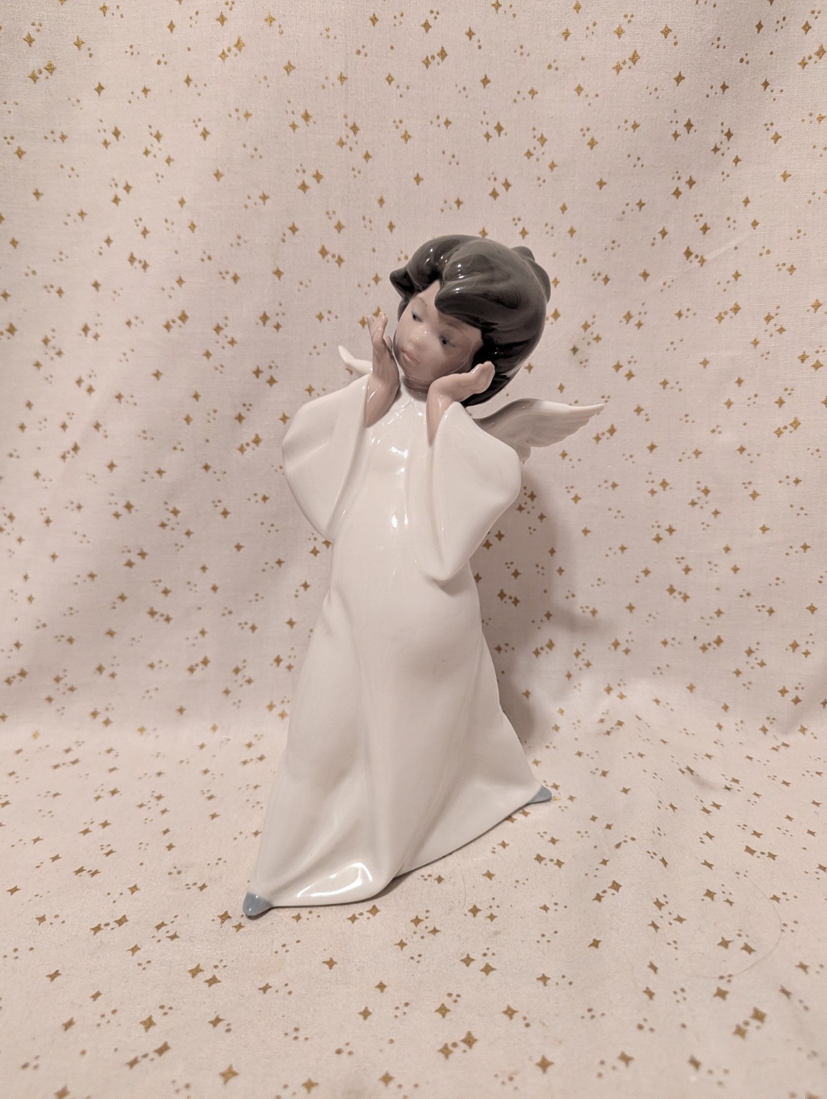 Vintage 1997 LLadro Mime Angel No 4959 by Designer Salvador Debon