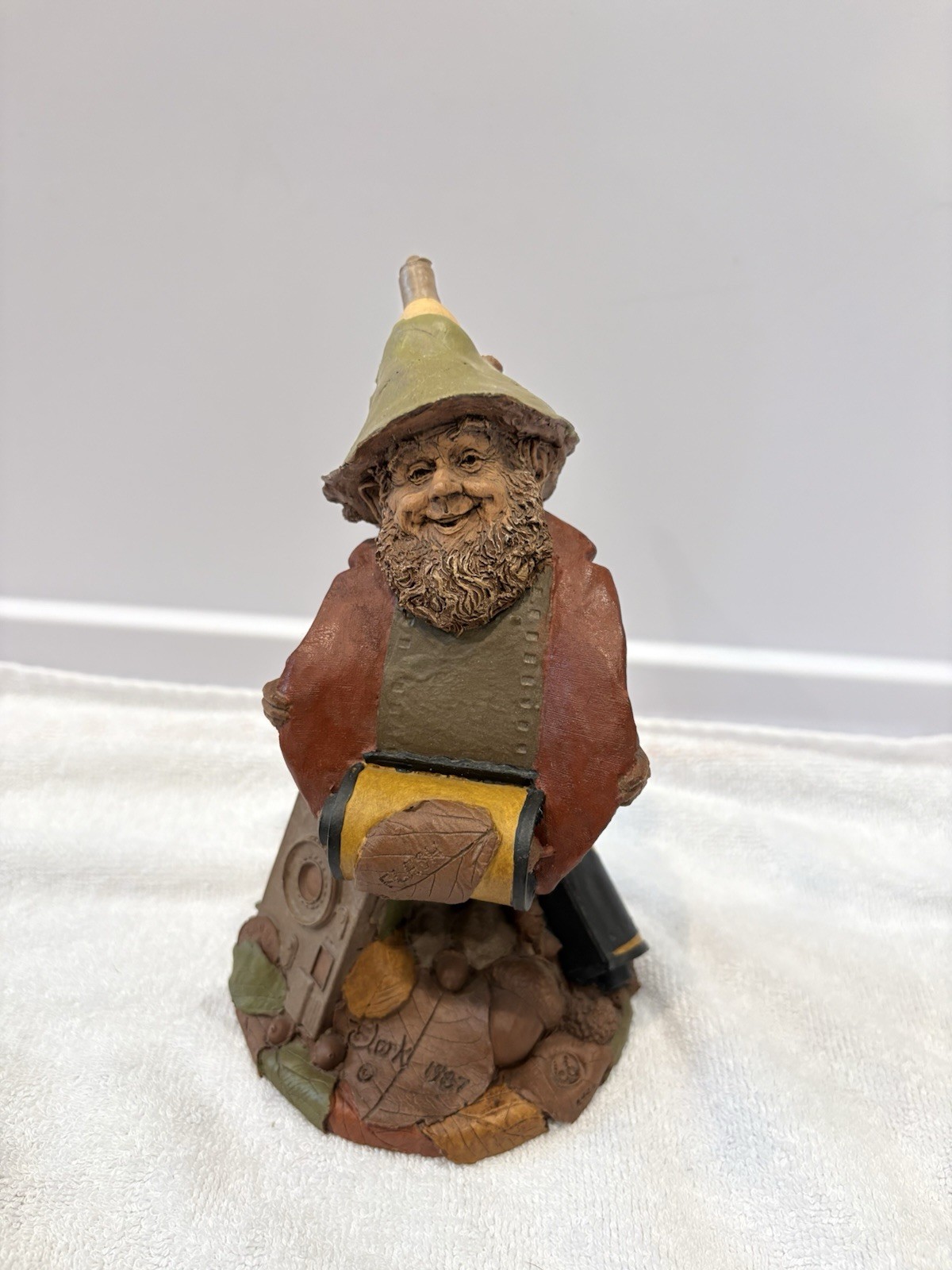Thomas Clark Gnome “Flash” 1987 Cairn Studio COA #