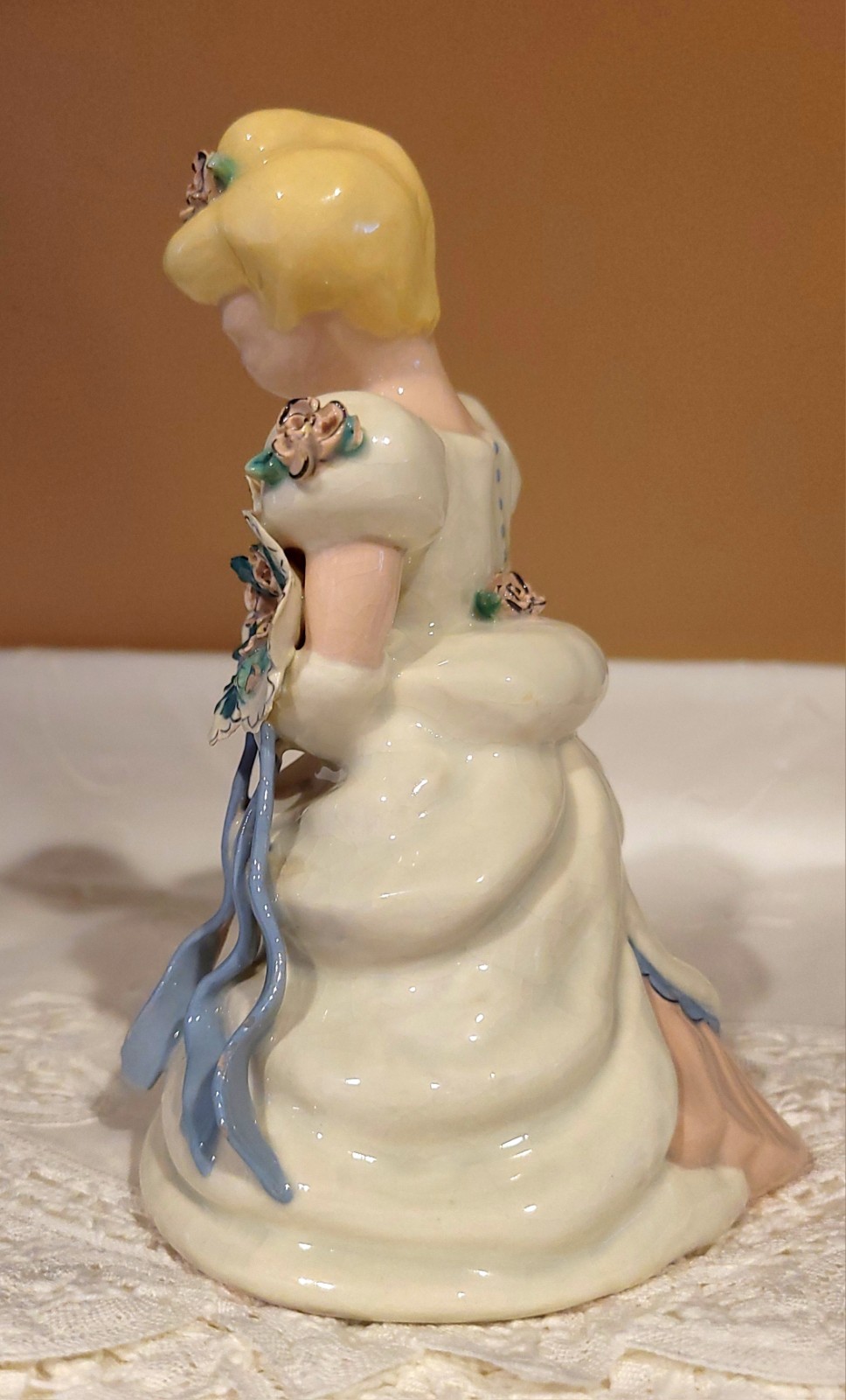 Bride Figurine Kay Finch California Pottery 6″ Blond Pastels 1940s READ