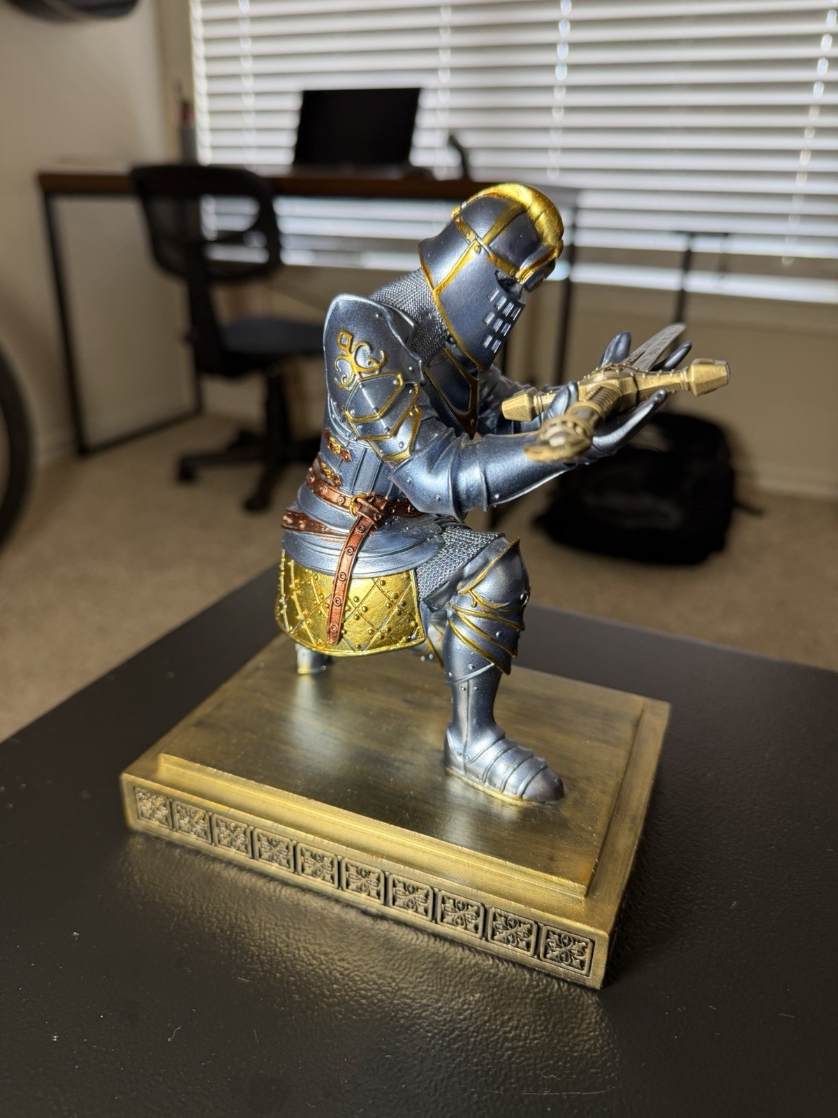Medieval Knight Resin Figurine w/ Base, Antique Finish, 3D Effect Blue Gold