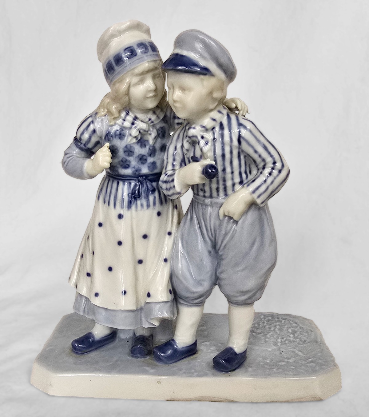 8″ Vintage Blue White Porcelain Dutch Boy Girl Figurine Delft Style, Europe