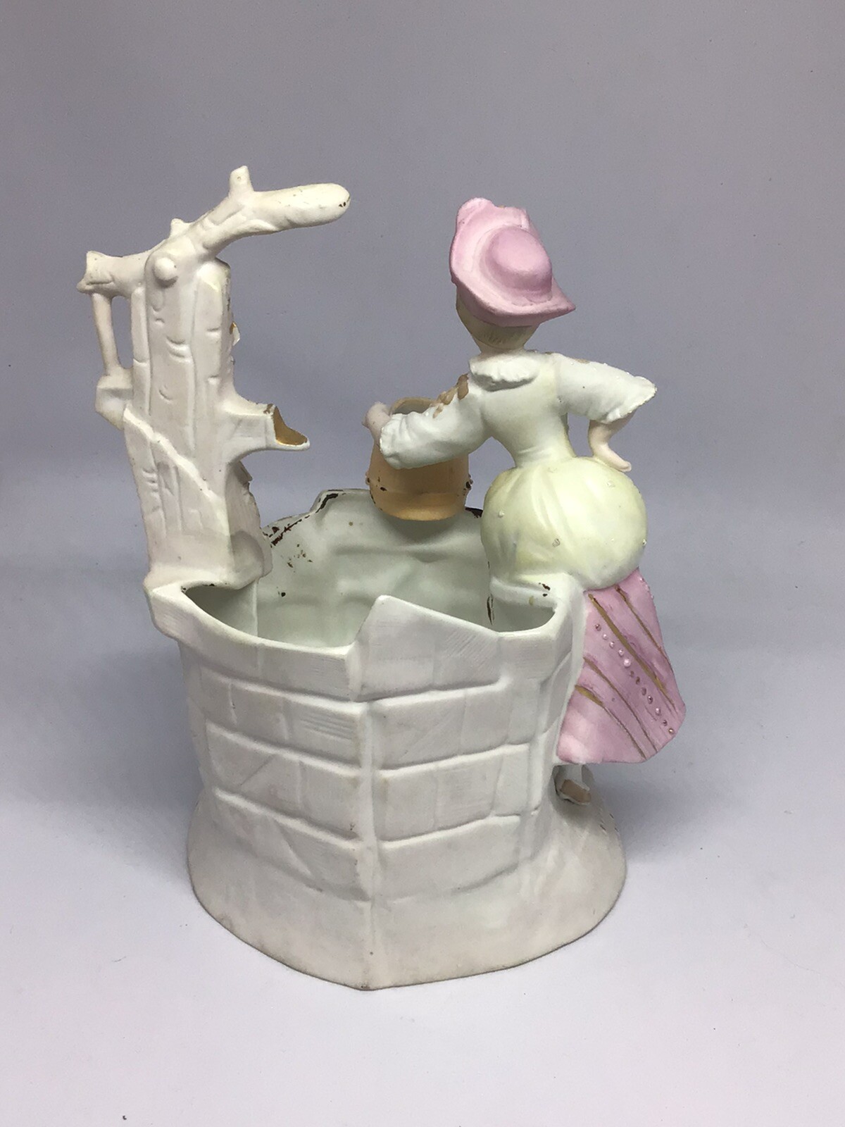 Vintage 1950’s German Porcelain 8.5in Ornate Wishing Well Planter