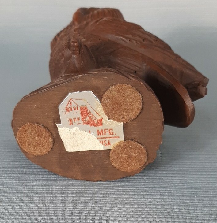 VTG 1987 Red Mill Owl Crushed Pecan Shell Carved Figurine 4 inches tall