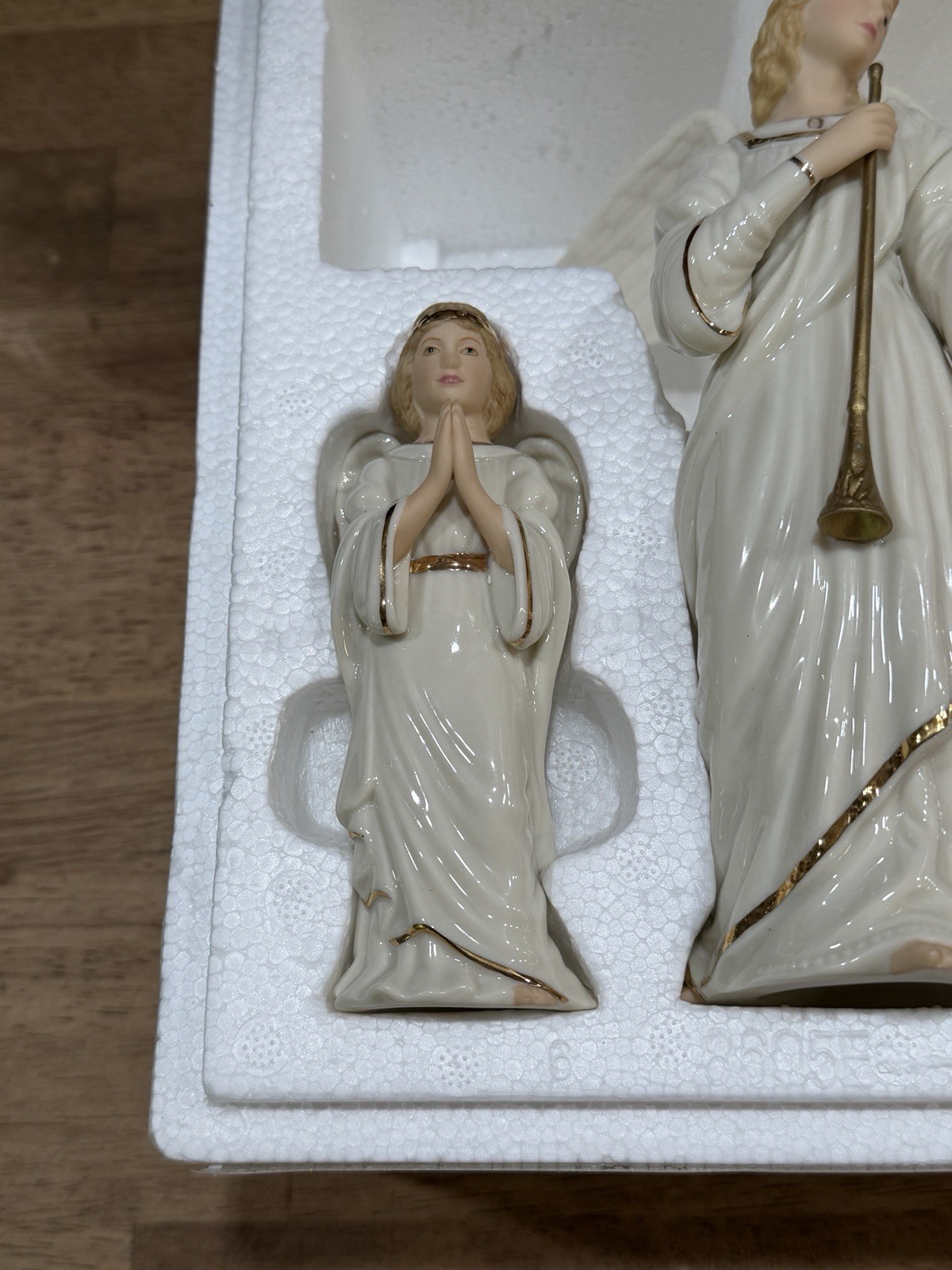 Lenox Nativity China Classics Angels of Adoration Set of 3 Angels Exaltation
