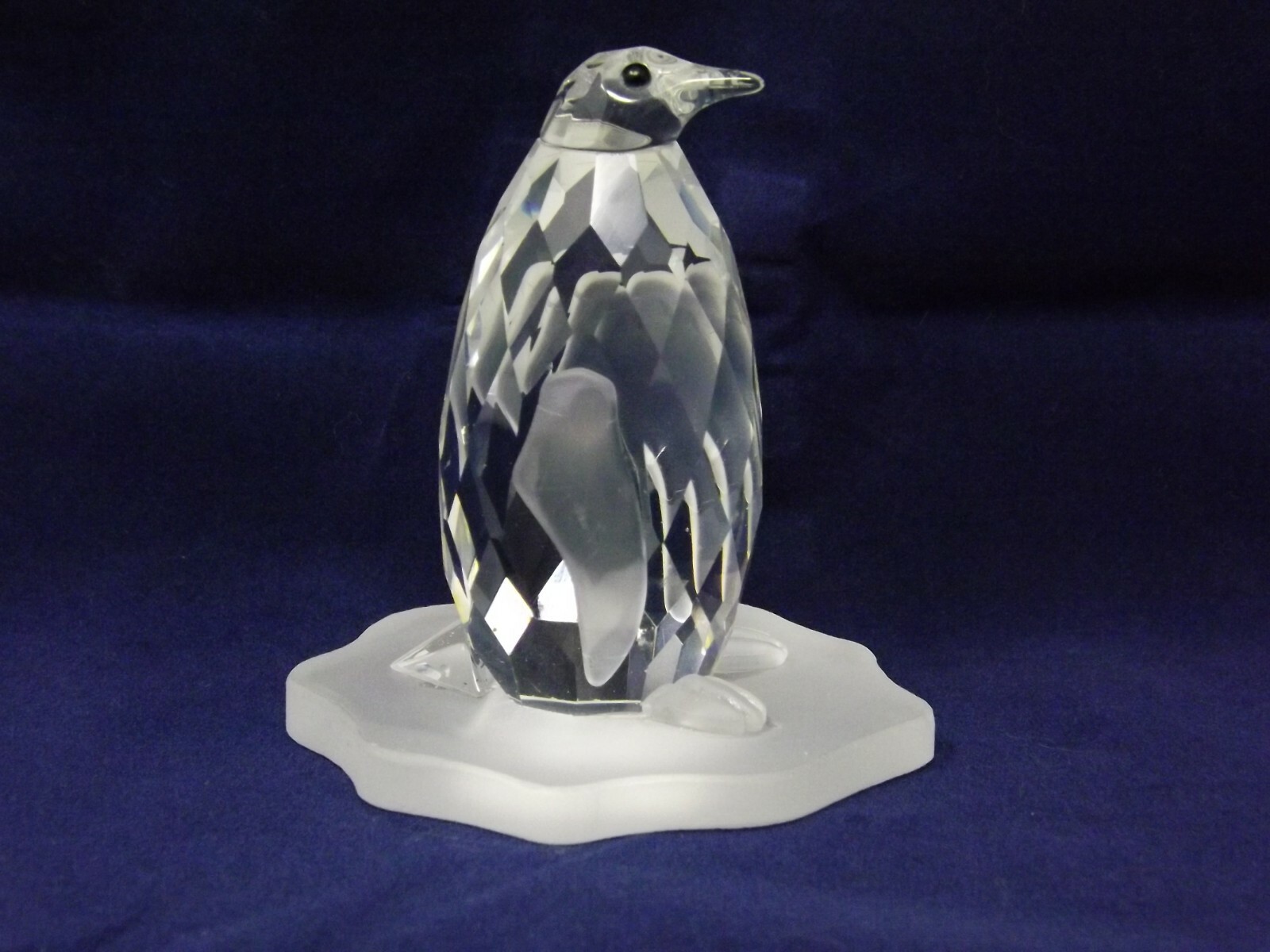 Crystal Prism Penquin Figurine
