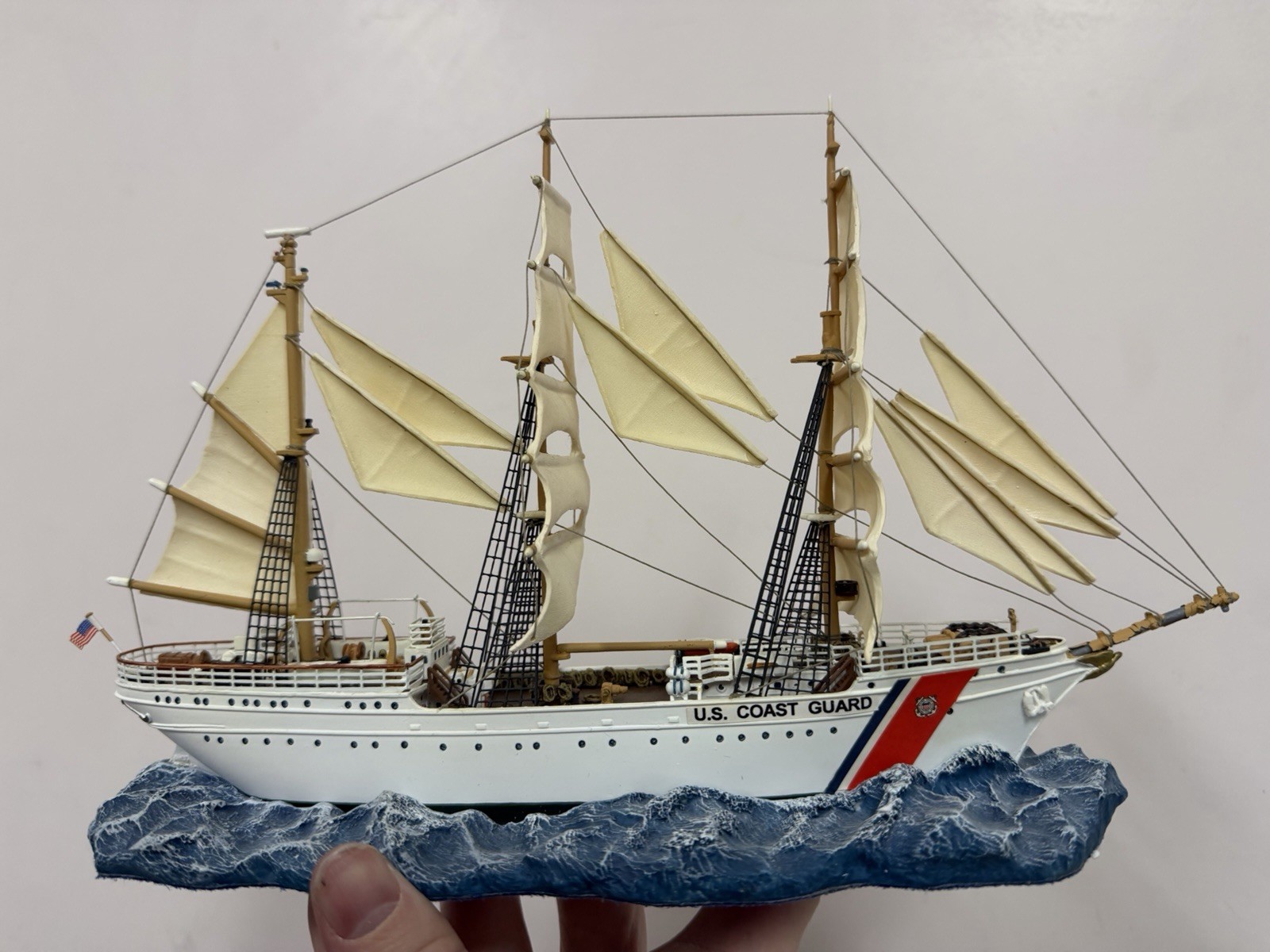 Anchor Bay Eagle Coast Guard Boat Motor Lifeboat 778 2004 W/ Box