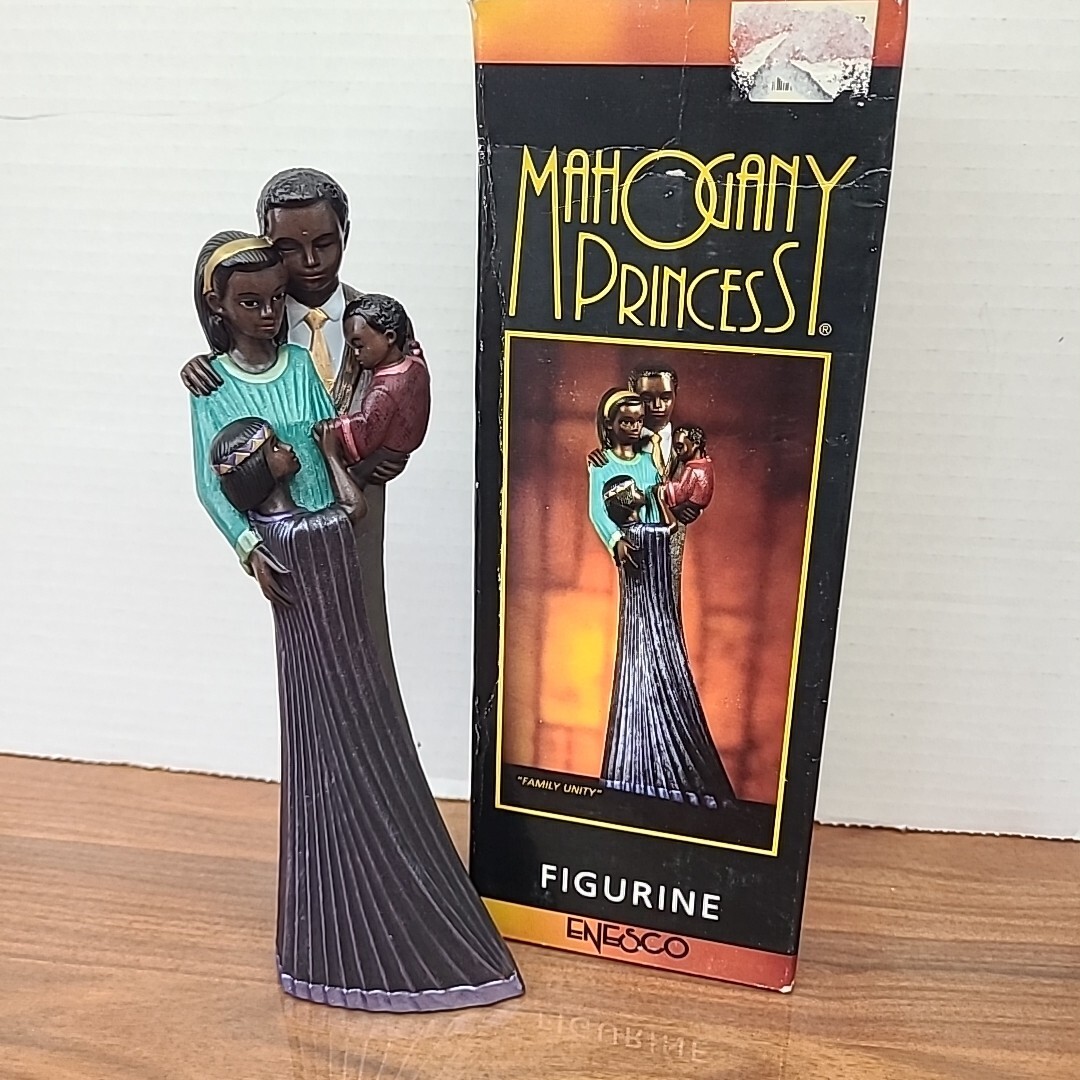 Mahogany Princess Figurine Enesco “Family Unity” 8.5″ Tall