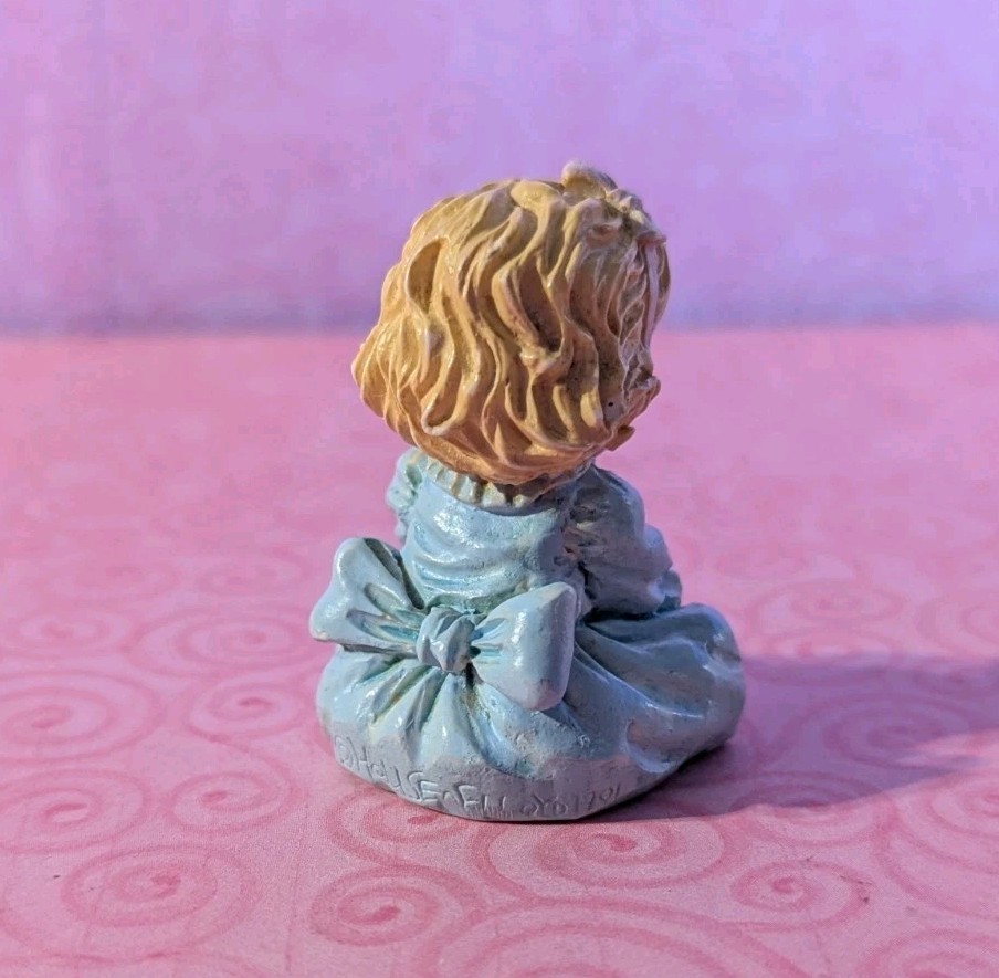 House Of Lloyd 1991 Blonde Baby Girl In Blue Dress Resin Figurine 2″