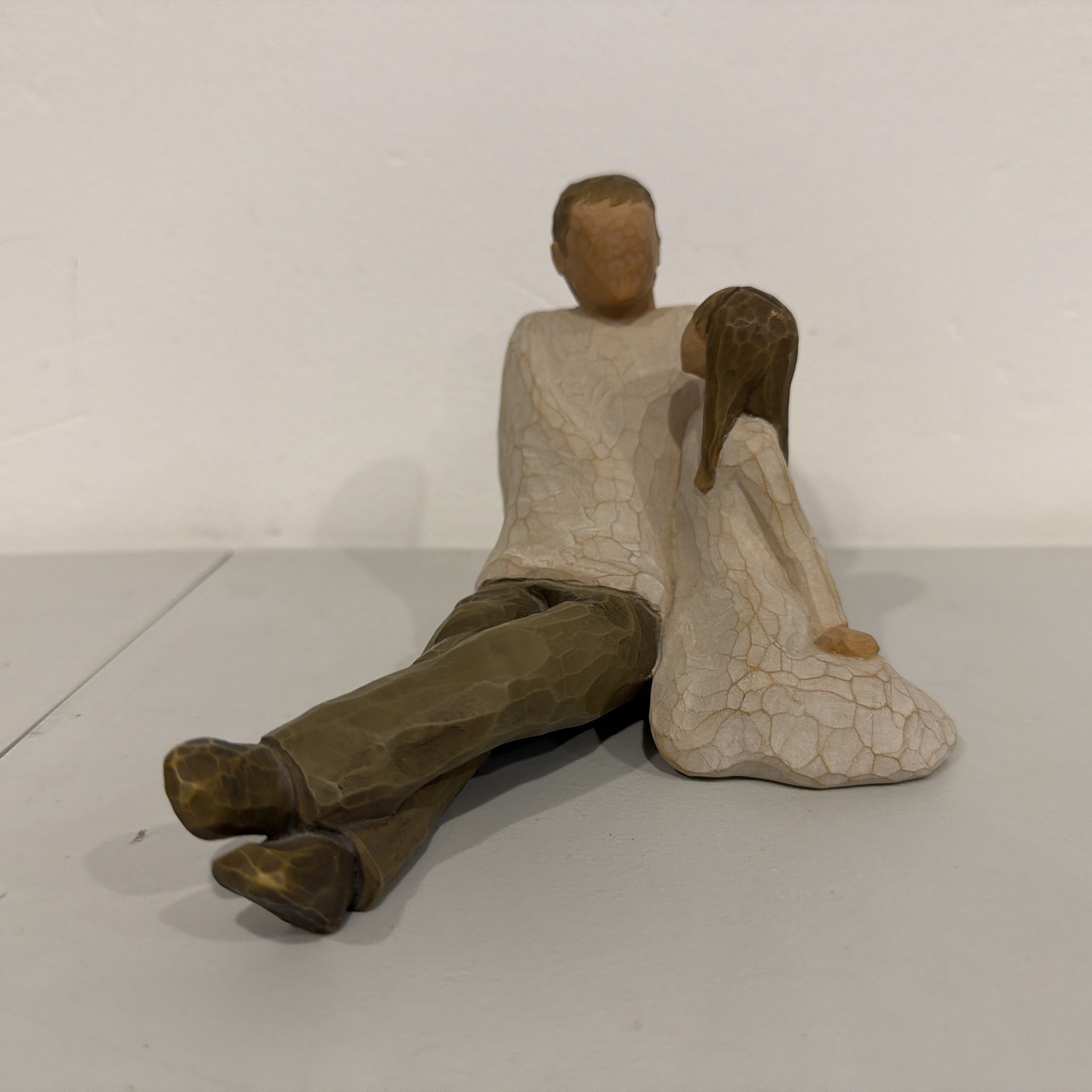Willow Tree 26031 Father and Daughter sculpted figure by Susan Lordi.