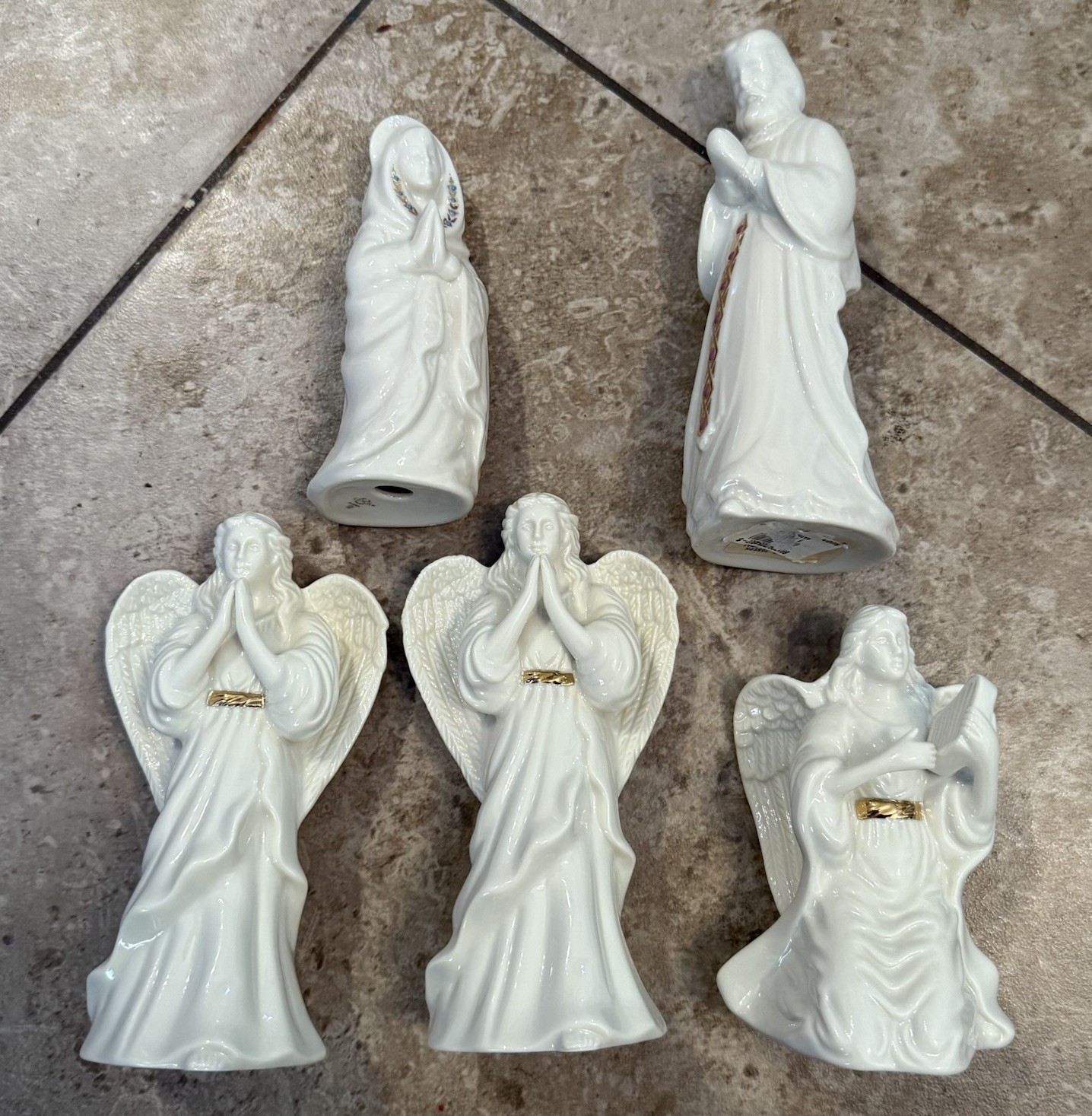 Lenox Nativity Angels with Gold Belts Playing Instruments, Praying Set Of 5￼
