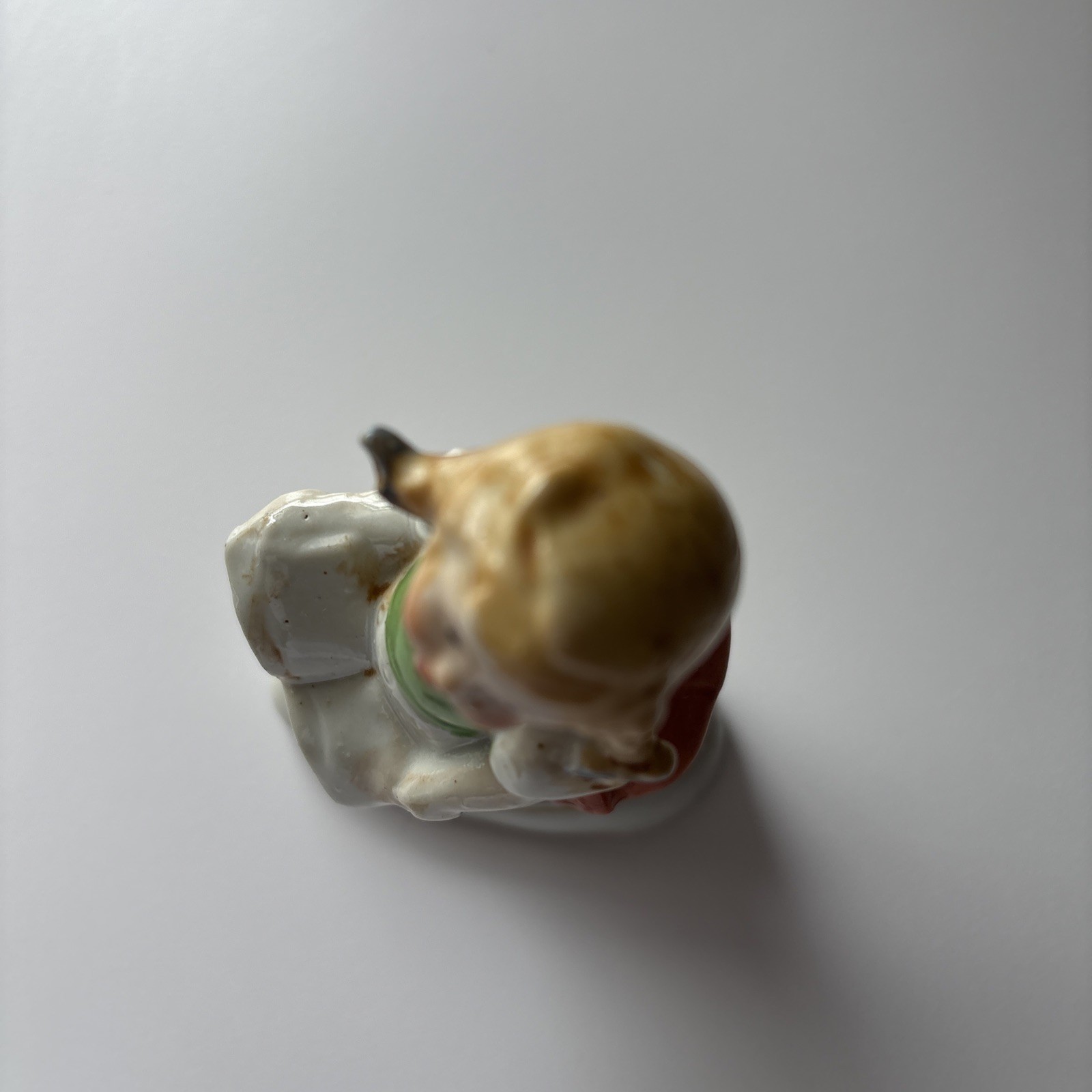 Girl Singing 1940’s Figurine Japan. Smoke Free Home