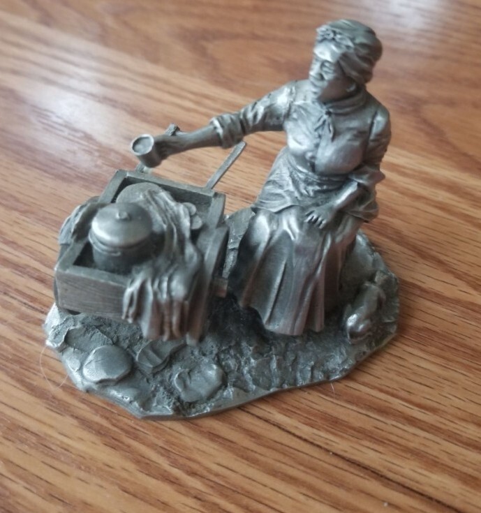 Franklin Mint Pepper Pot Lady Ron Hinote Pewter Figurine