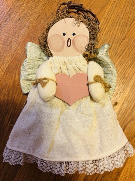 Fabric Angel Figurine, White/Beige, Lace Trim, 3D Effect, 1 Pack