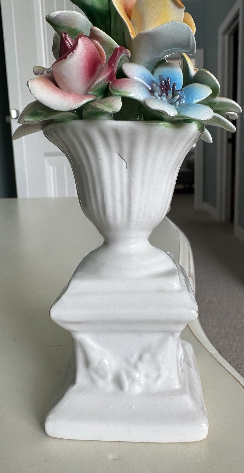 Capodimonte Style 7” Porcelain Pedestal Floral Figurine Romantic Pastel Flower