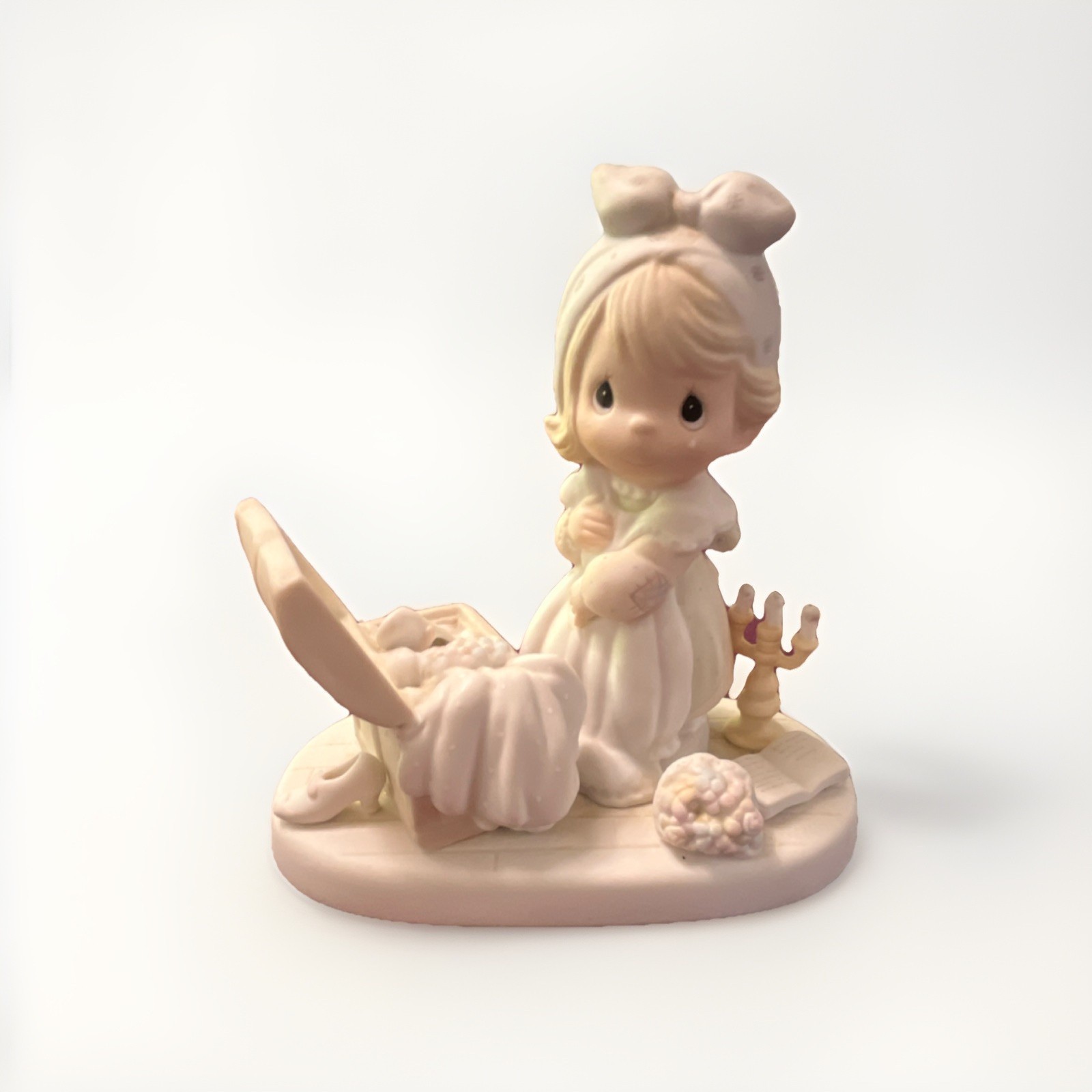Enesco Precious Moments Precious Memories Jonathan & David Porcelain Figurine 1…