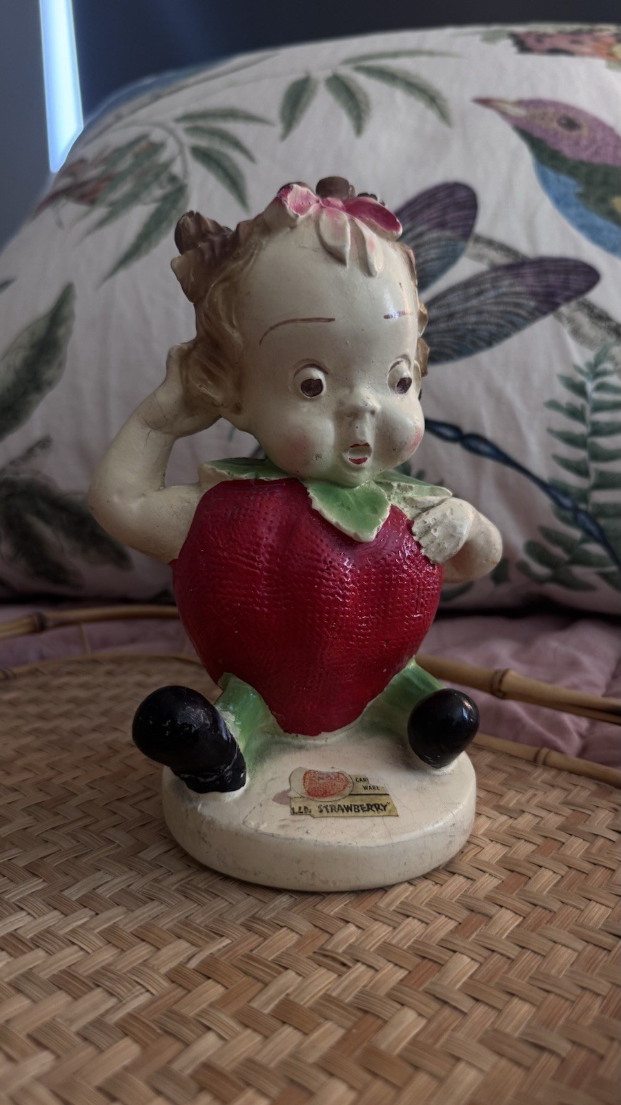 Vtg 1942 PEEDEE Carlton Ware Fruit Kids STELLA STRAWBERRY Chalkware 7.5” READ