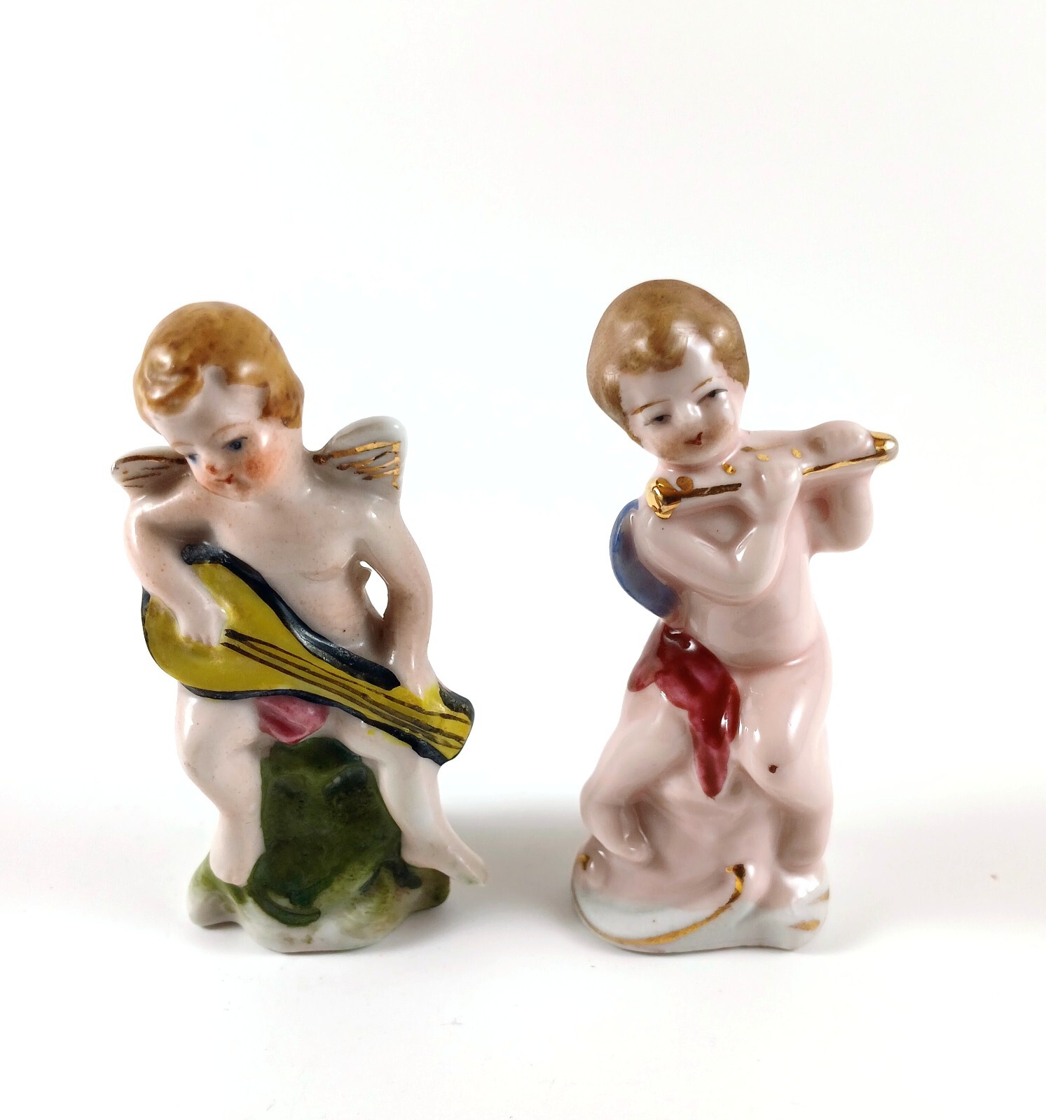 Occupied Japan Figurines Two Cherubs Playing Instruments Small 3″ Tall Vintage